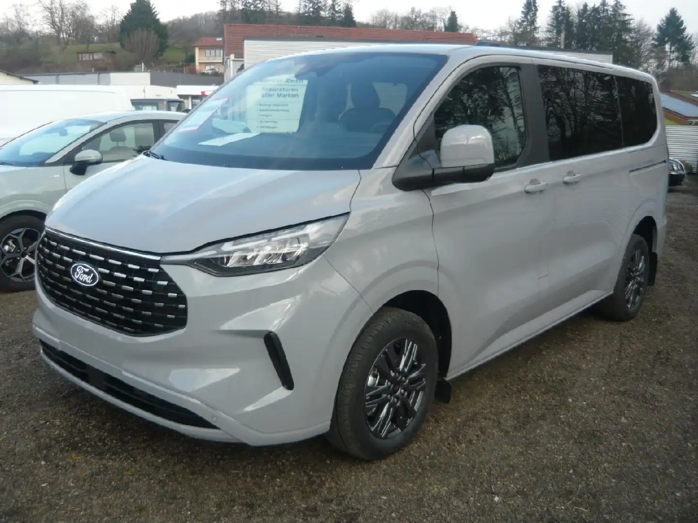 Ford Transit Custom 320 L1 Tourneo Titanium FWD - 1