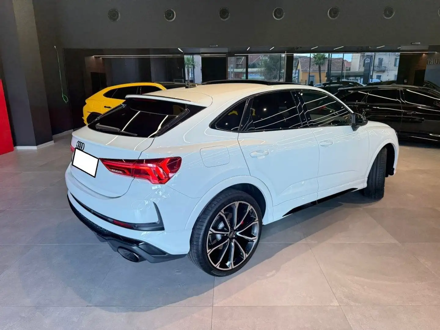 Audi RS Q3 SPB quattro S tronic Bianco - 2