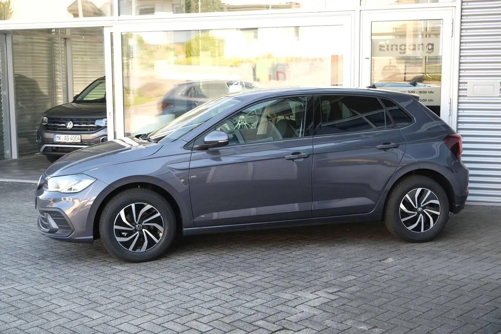 Volkswagen Polo 1.0 TSI Life Alu Kamera Climatronic App-Connect... Grau - 2
