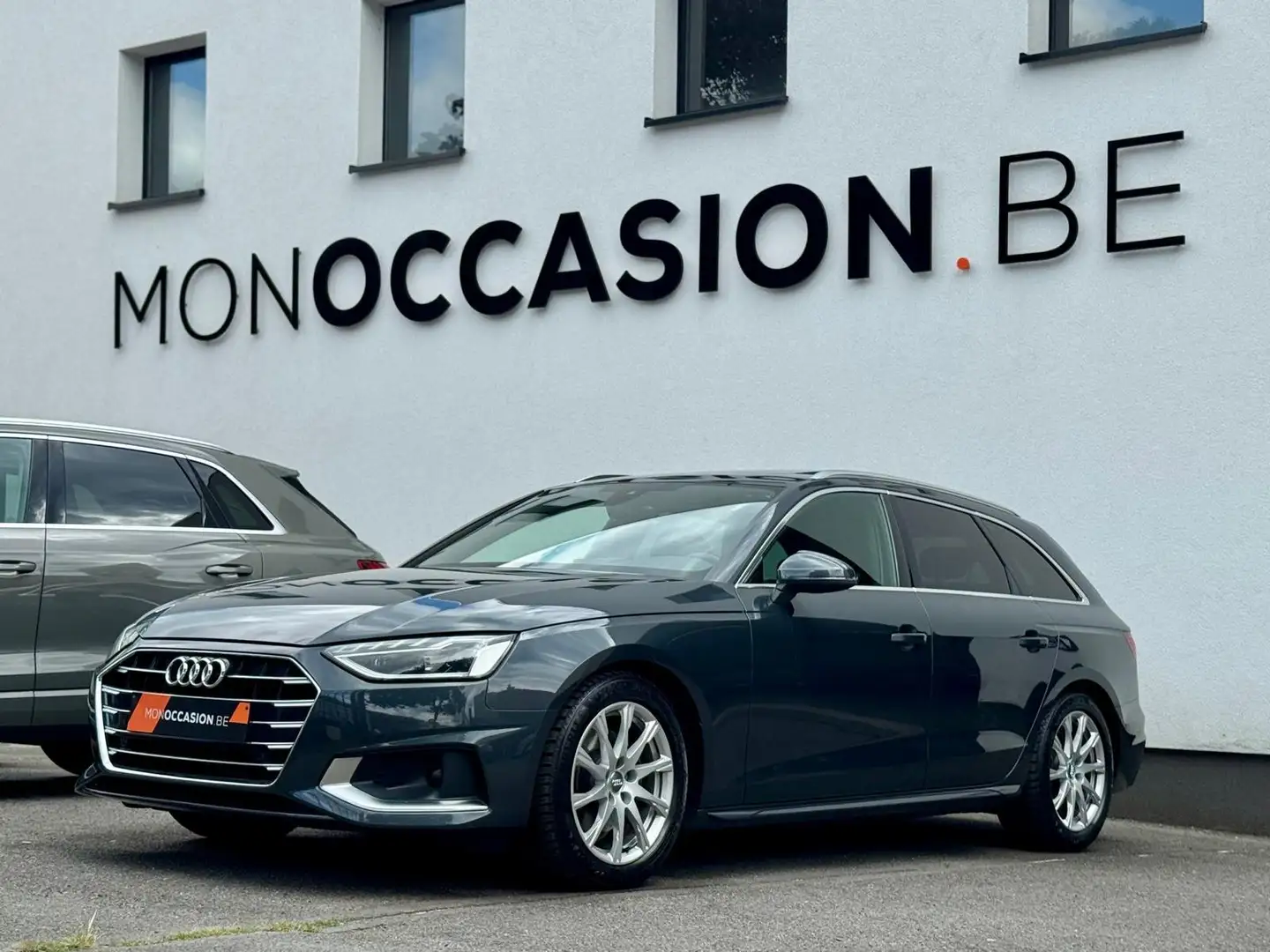 Audi A4 Avant 30 TDi Pano B&O S Tronic Cuir GPS Cockpit Gris - 1