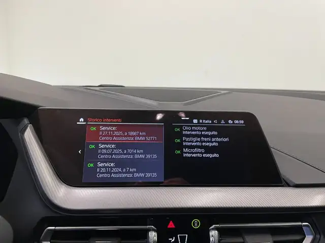 BMW 1 Series view 6