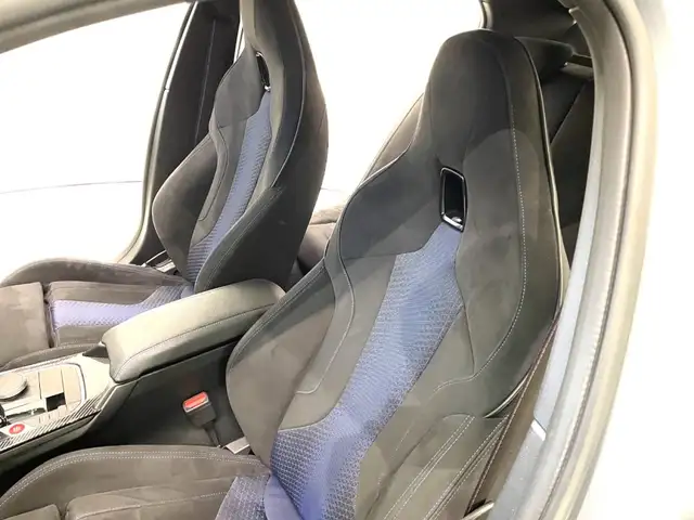 BMW 1 Series view 13