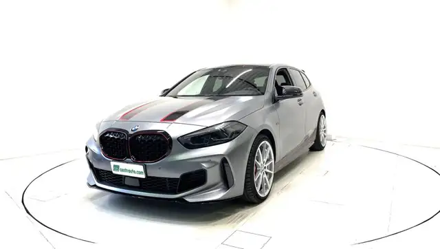 BMW 1 Series view 3