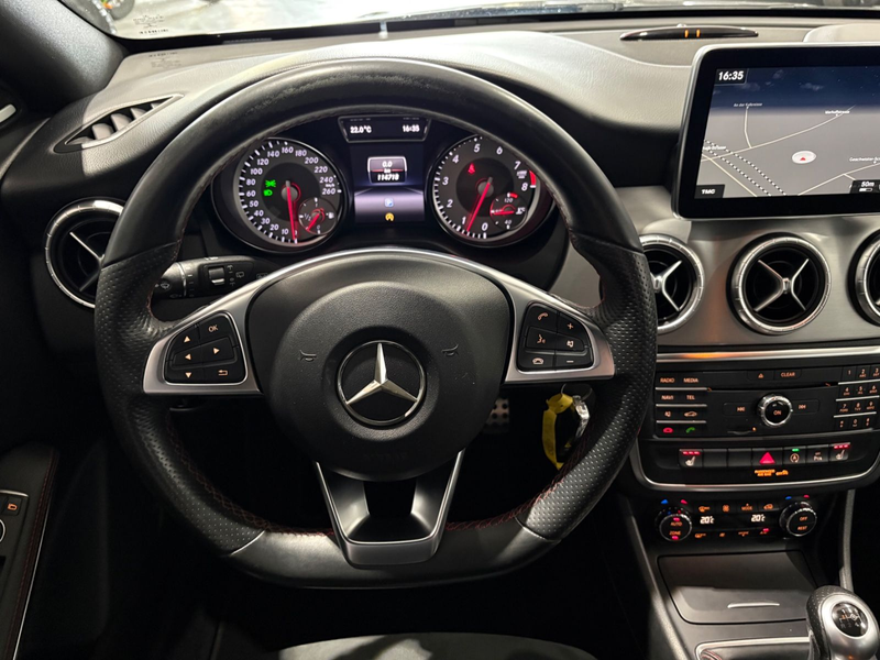 Mercedes-Benz CLA 200 AMG line*AHK*Xenon* — photo 12