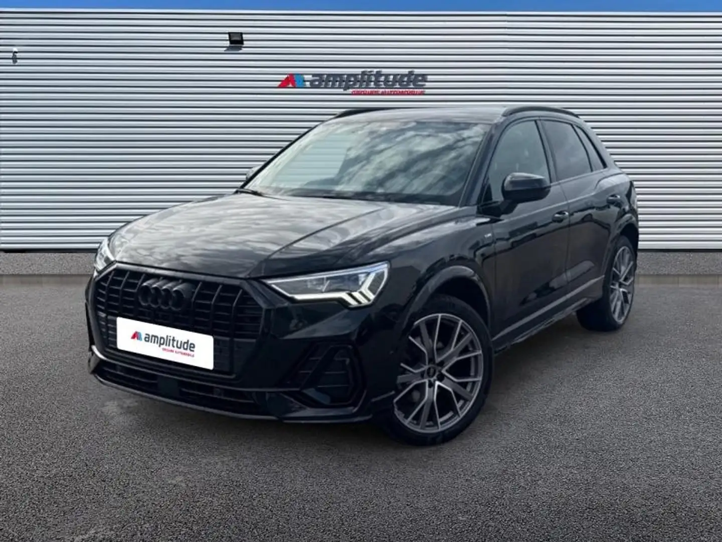 Audi Q3 35 TDI 150ch S line S tronic 7 Noir - 1