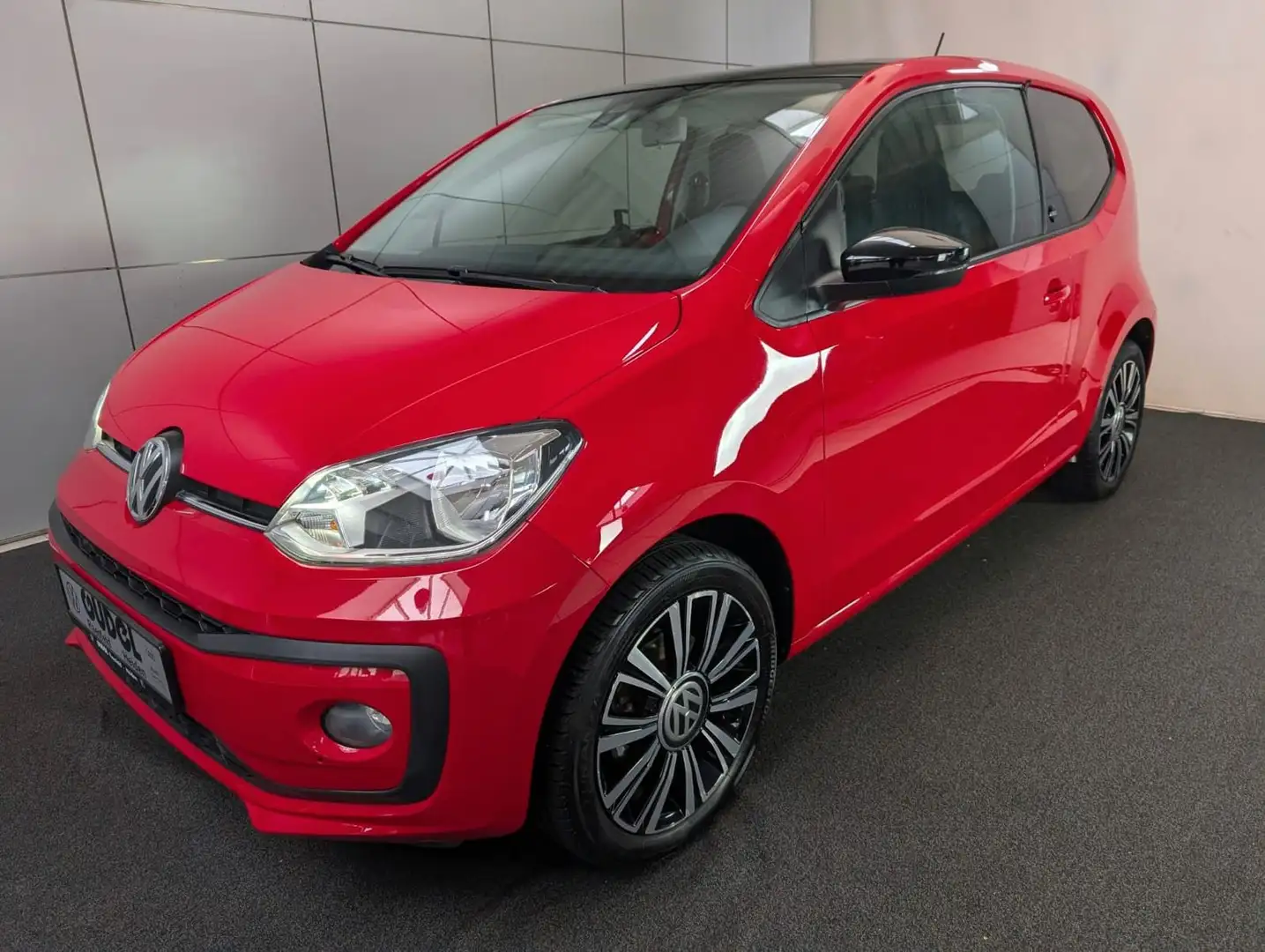 Volkswagen up! 1.0 sound up! Klima Drive- Roof- Wintepack Rot - 2