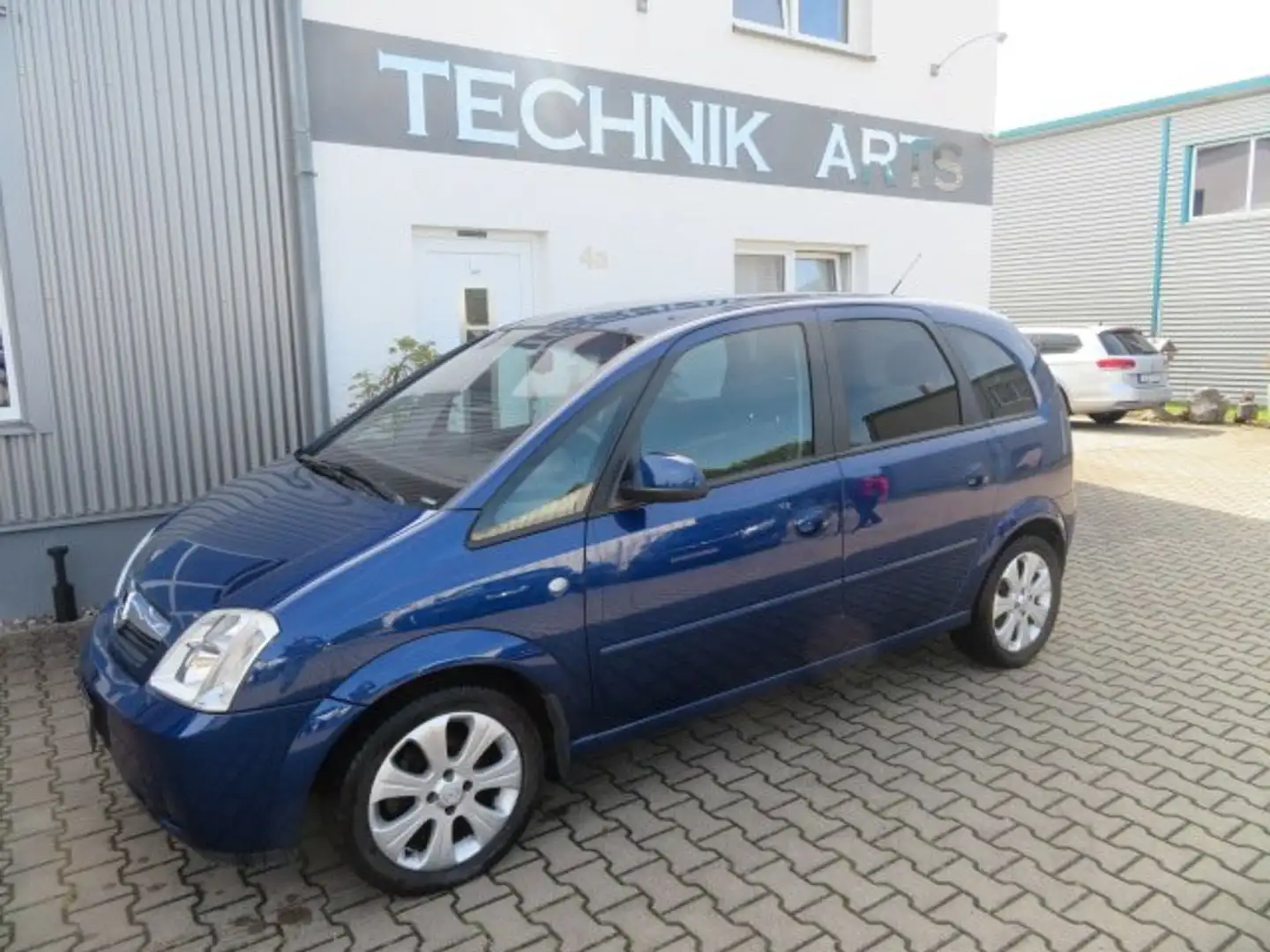 Opel Meriva Meriva 1.6 16V TÜV 10/26 gepflegter Zustand Bleu - 1