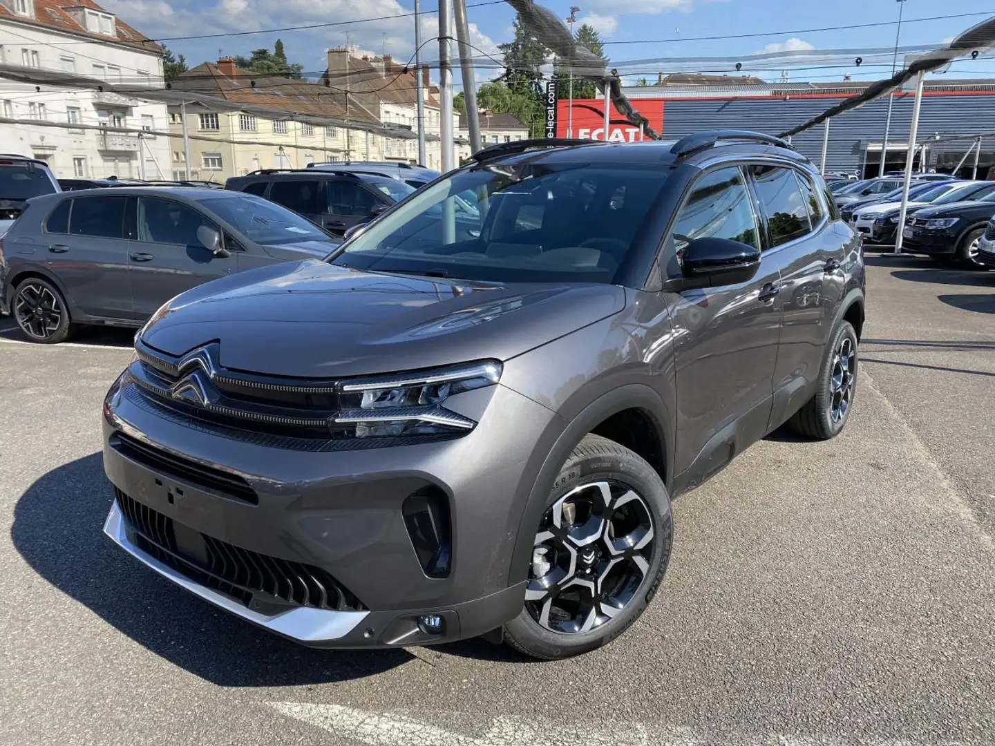 Citroen C5 Aircross (2) 1.5 BlueHDi 130 S\u0026S EAT8 Max AVEC SIEGES CHAUFFANTS Gris - 1