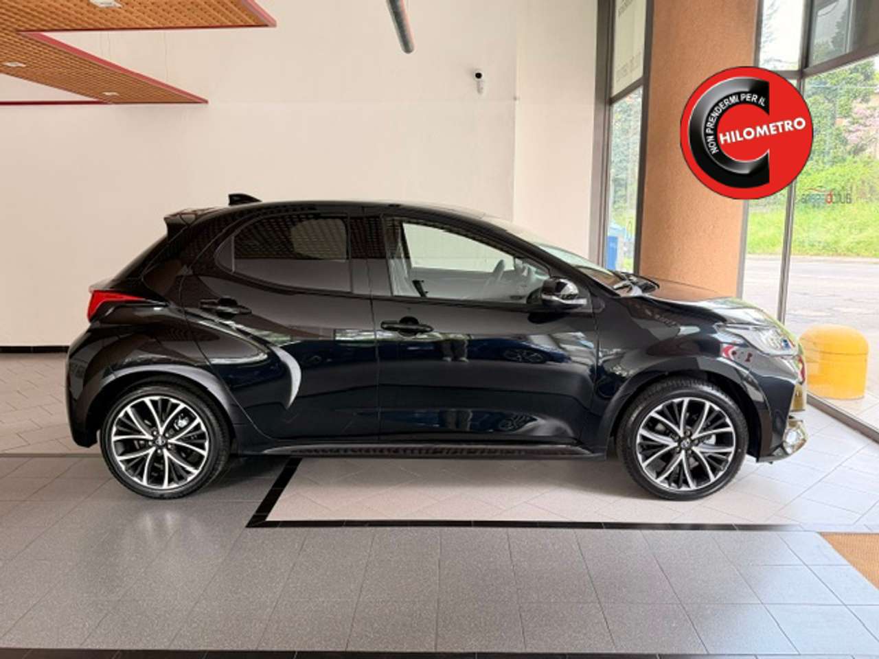 Toyota Yaris 1.5h 115 Icon