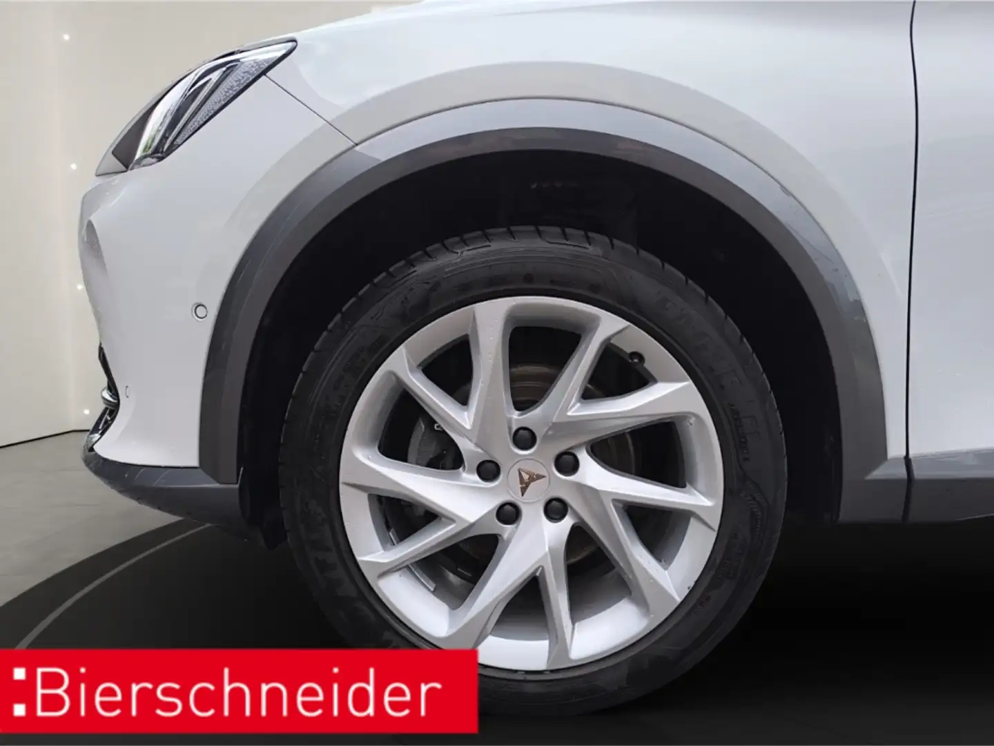 CUPRA Formentor 1.5 TSI DSG NAVI AHK LED PARKASSIST Weiß - 2