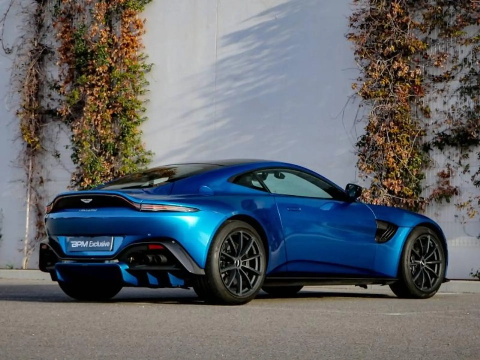 애스턴마틴 밴티지 Coupe 2019 파랑 사진 8