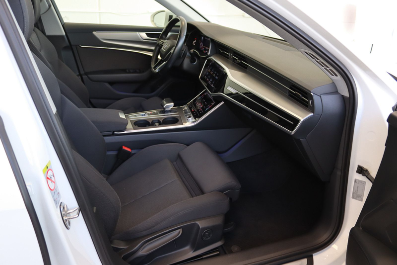 Audi A6 Avant 45 TFSI quattro Sport S-Tr. *AHK*PANO* — photo 10