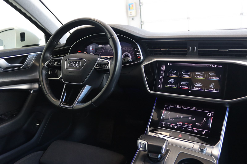 Audi A6 Avant 45 TFSI quattro Sport S-Tr. *AHK*PANO* — photo 13