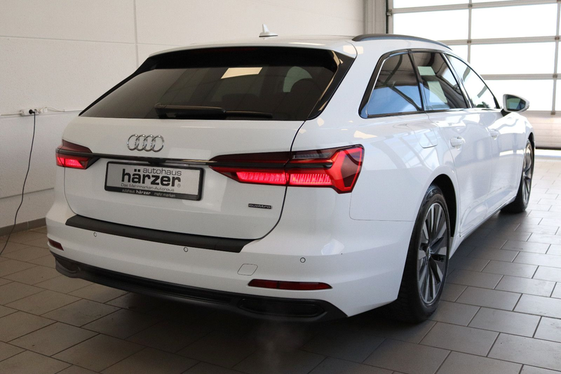Audi A6 Avant 45 TFSI quattro Sport S-Tr. *AHK*PANO* — photo 4