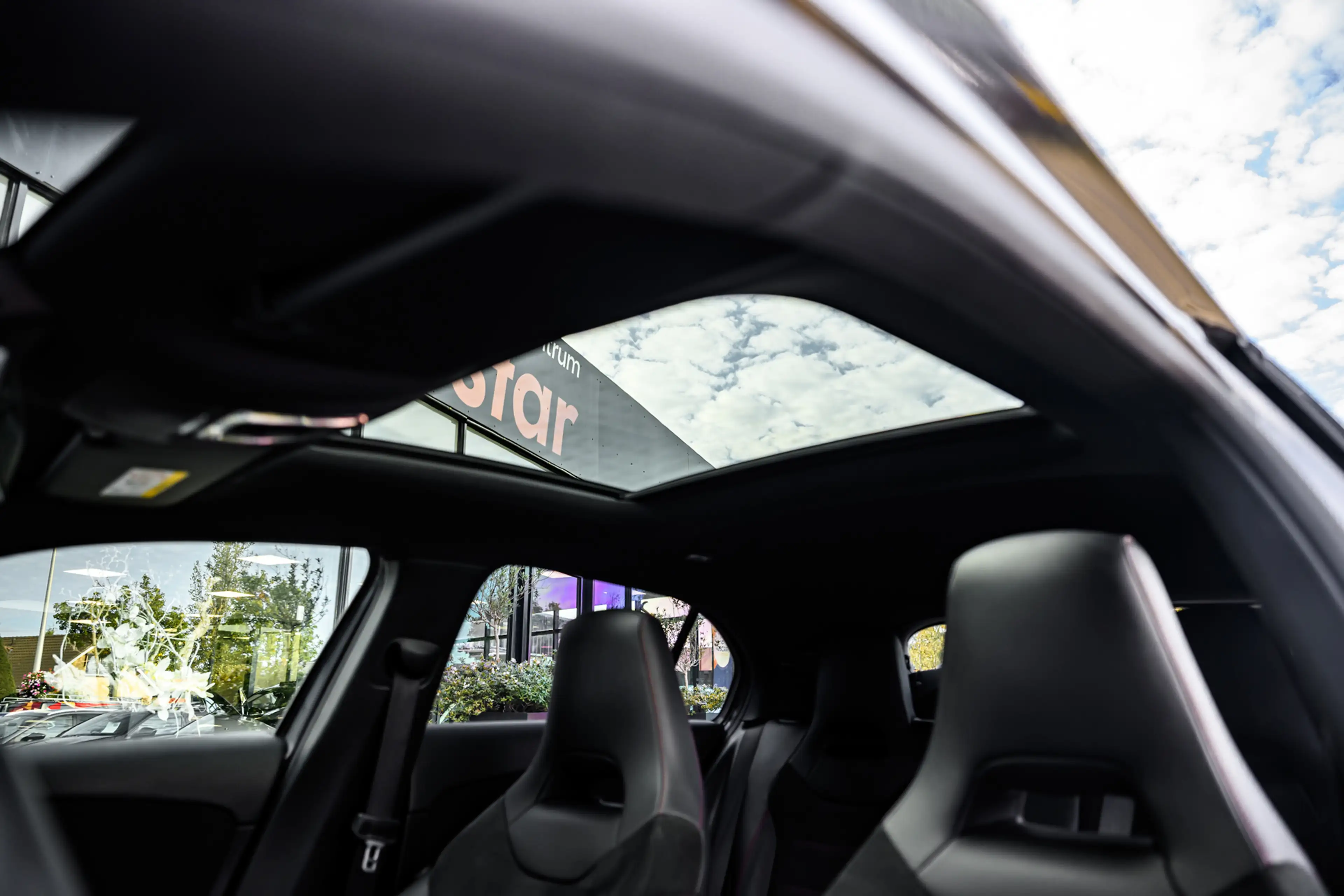 Mercedes-Benz A 180 Premium Plus|Navi|Pdc|Cruise — photo 26