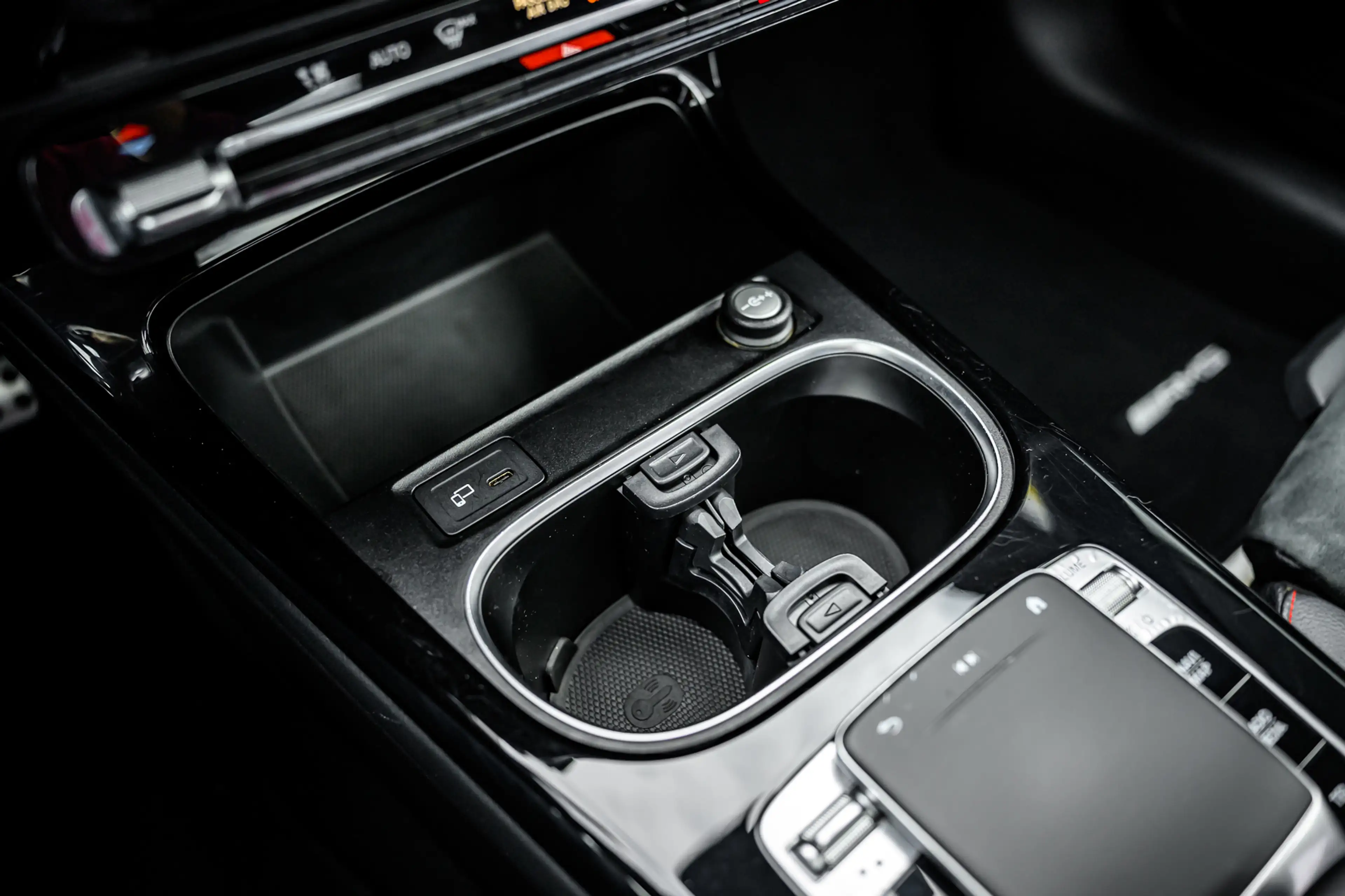 Mercedes-Benz A 180 Premium Plus|Navi|Pdc|Cruise — photo 21