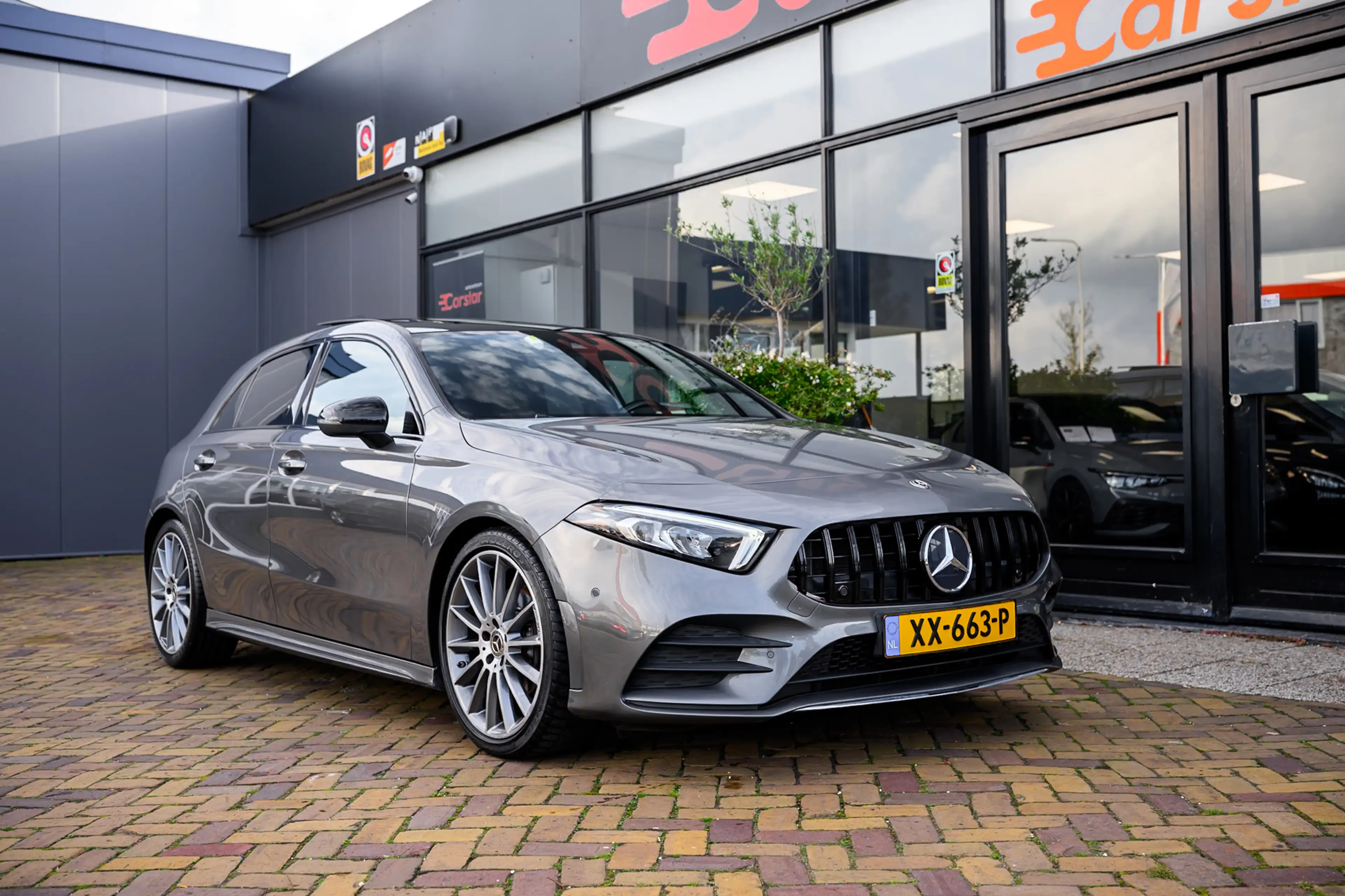 Mercedes-Benz A 180 Premium Plus|Navi|Pdc|Cruise — photo 32