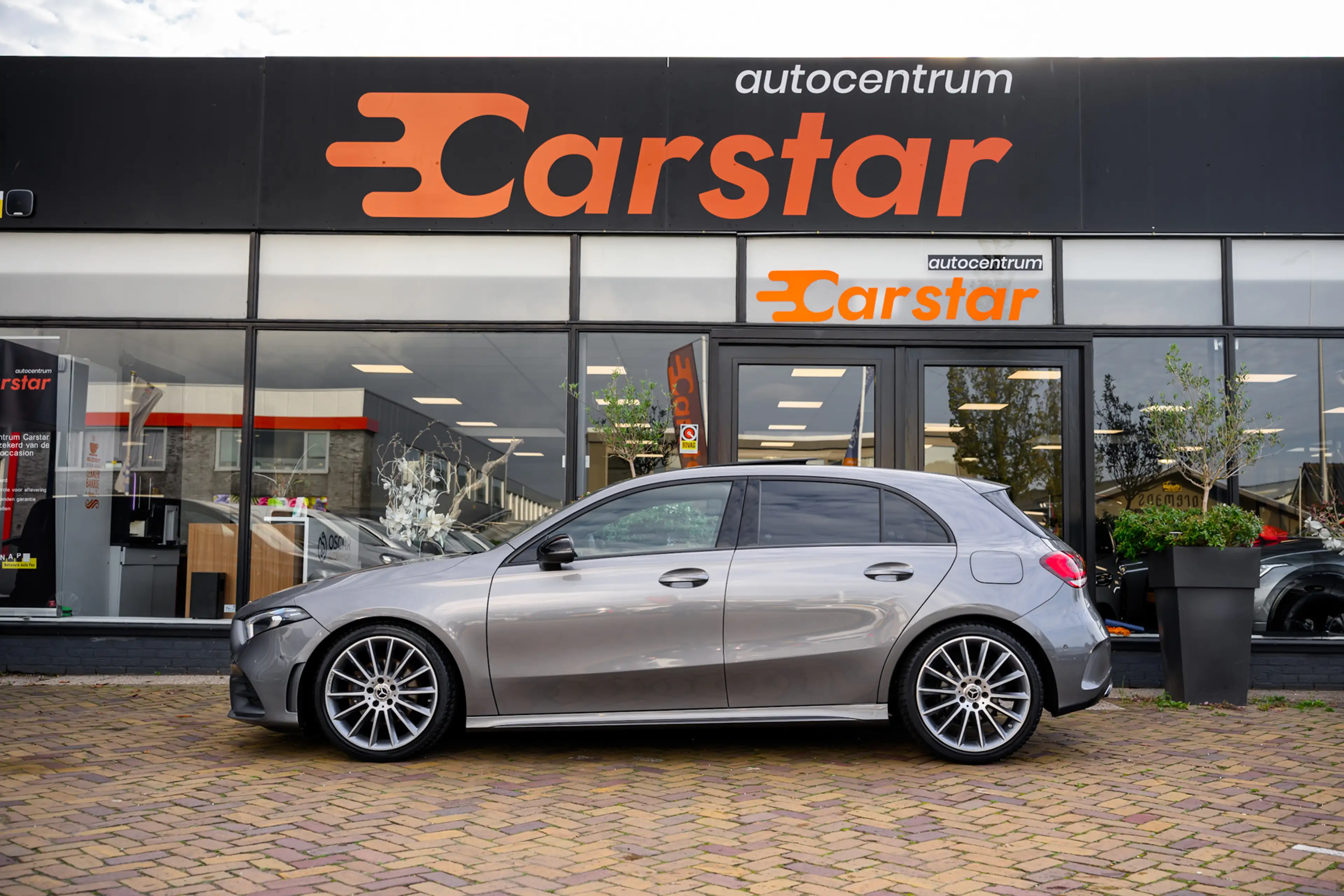 Mercedes-Benz A 180 Premium Plus|Navi|Pdc|Cruise — photo 13