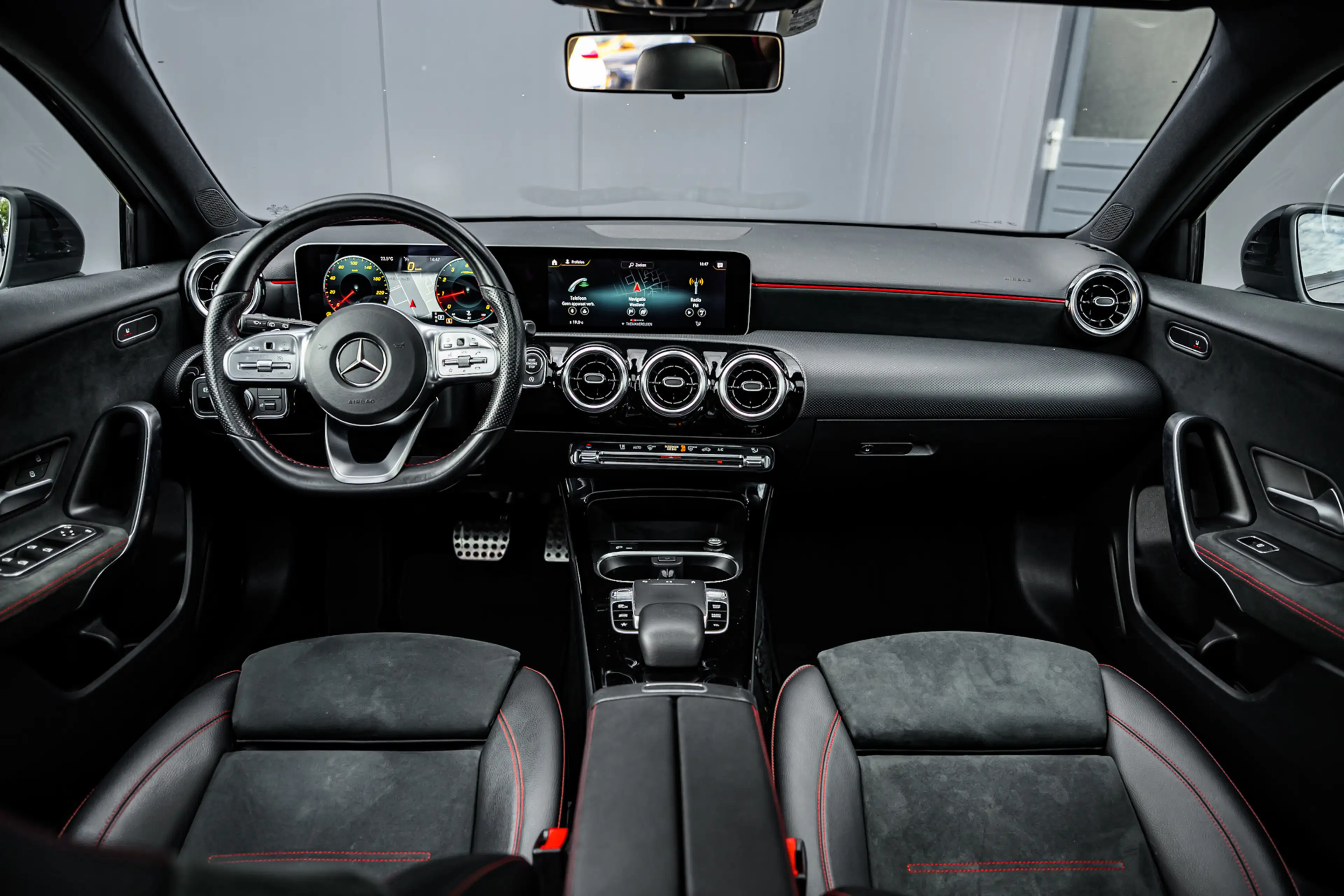 Mercedes-Benz A 180 Premium Plus|Navi|Pdc|Cruise — photo 5