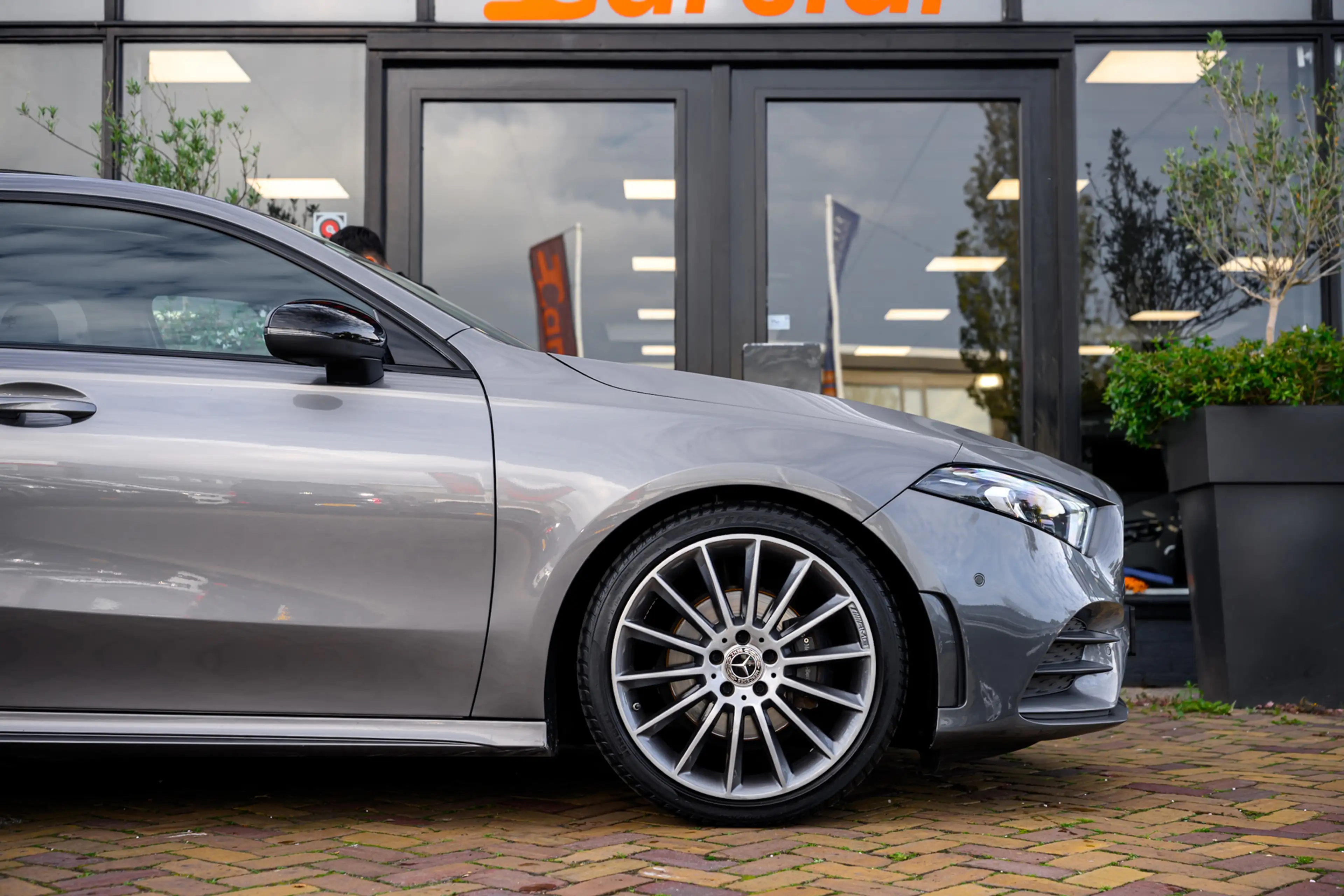 Mercedes-Benz A 180 Premium Plus|Navi|Pdc|Cruise — photo 8