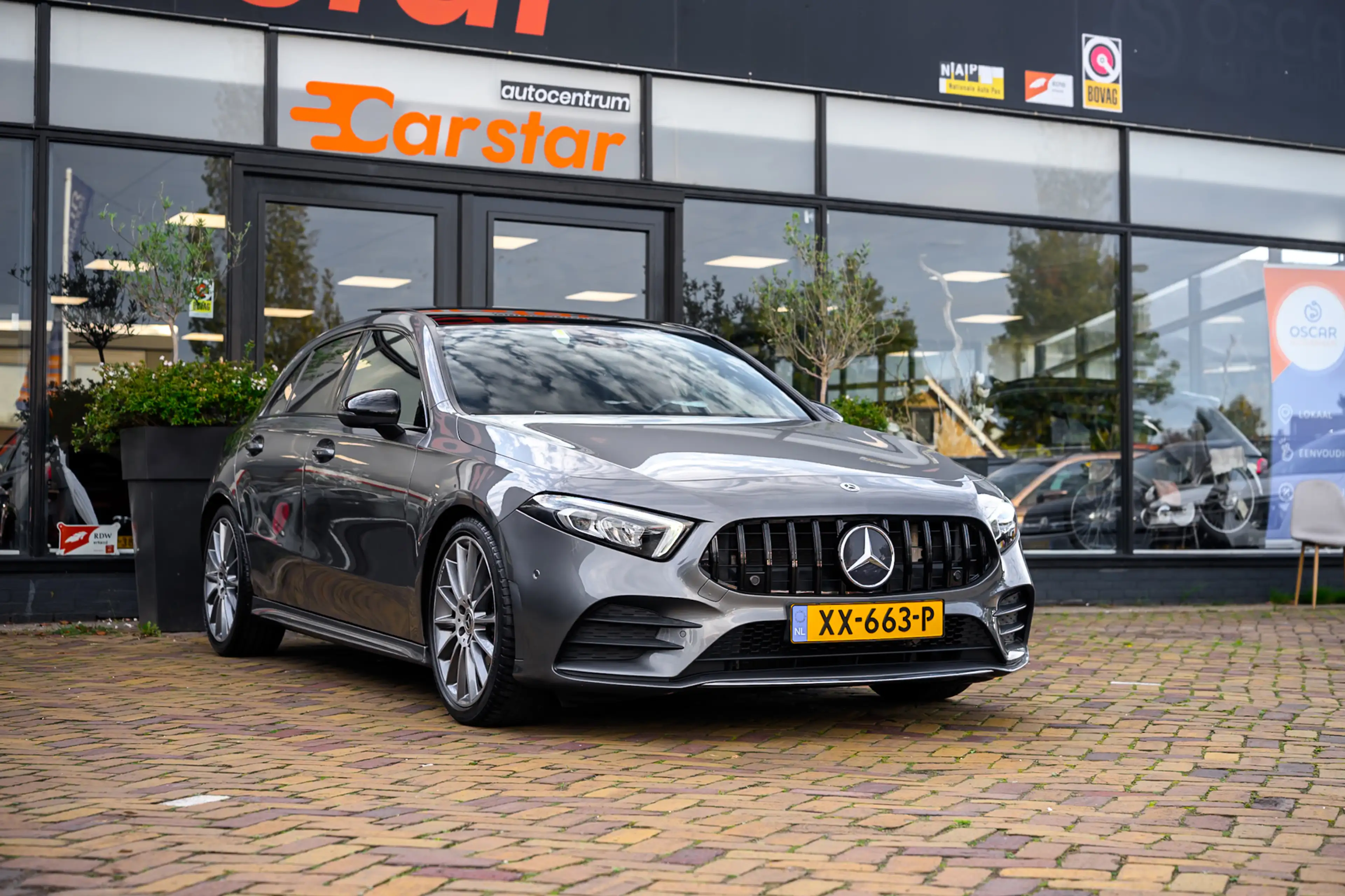 Mercedes-Benz A 180 Premium Plus|Navi|Pdc|Cruise — photo 3