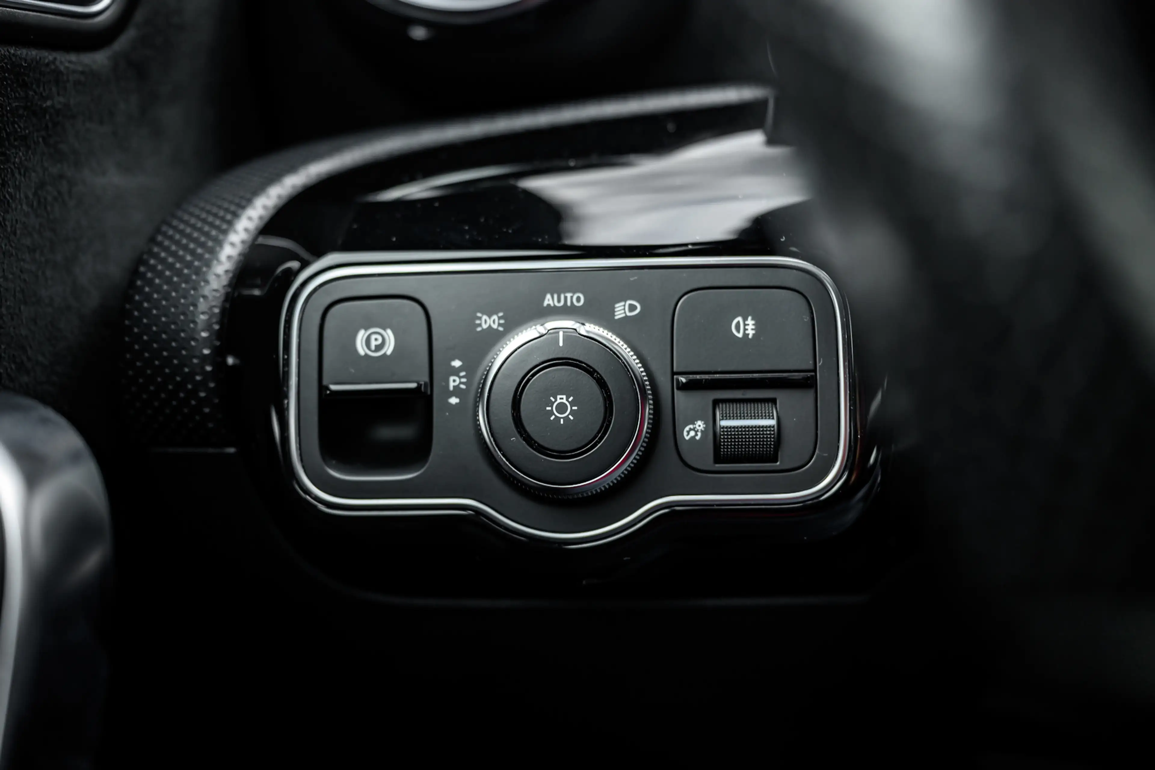 Mercedes-Benz A 180 Premium Plus|Navi|Pdc|Cruise — photo 16