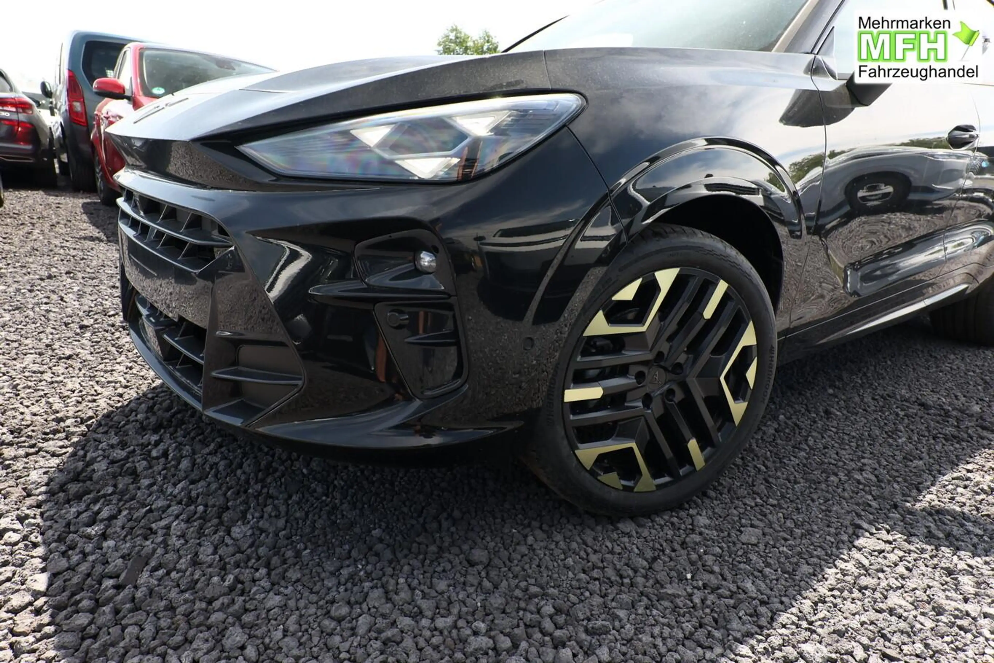 CUPRA Terramar Tribe Edition DSG HeadUp 360° Sennh el.Hk ParkA... — photo 4