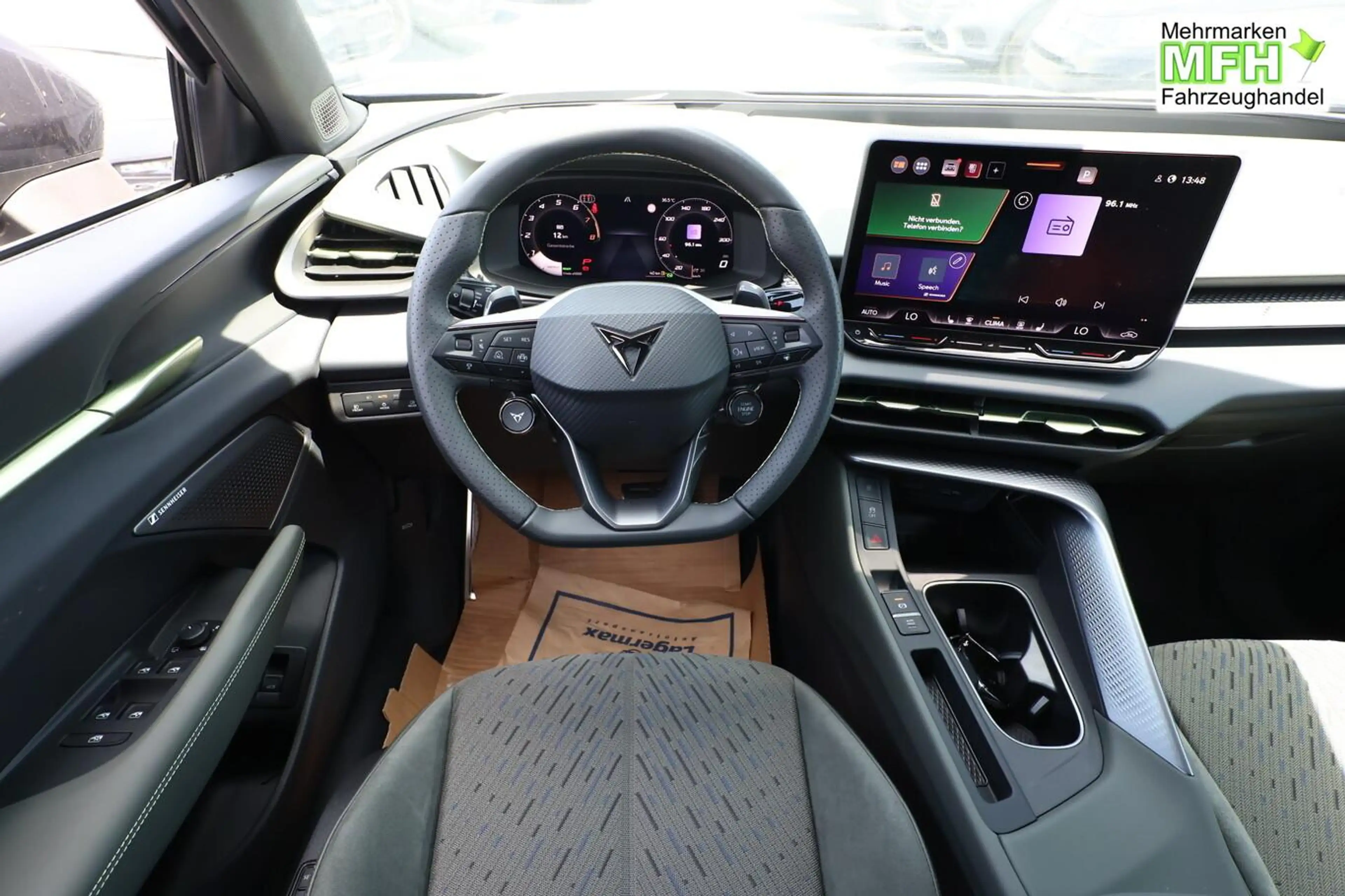 CUPRA Terramar Tribe Edition DSG HeadUp 360° Sennh el.Hk ParkA... — photo 6