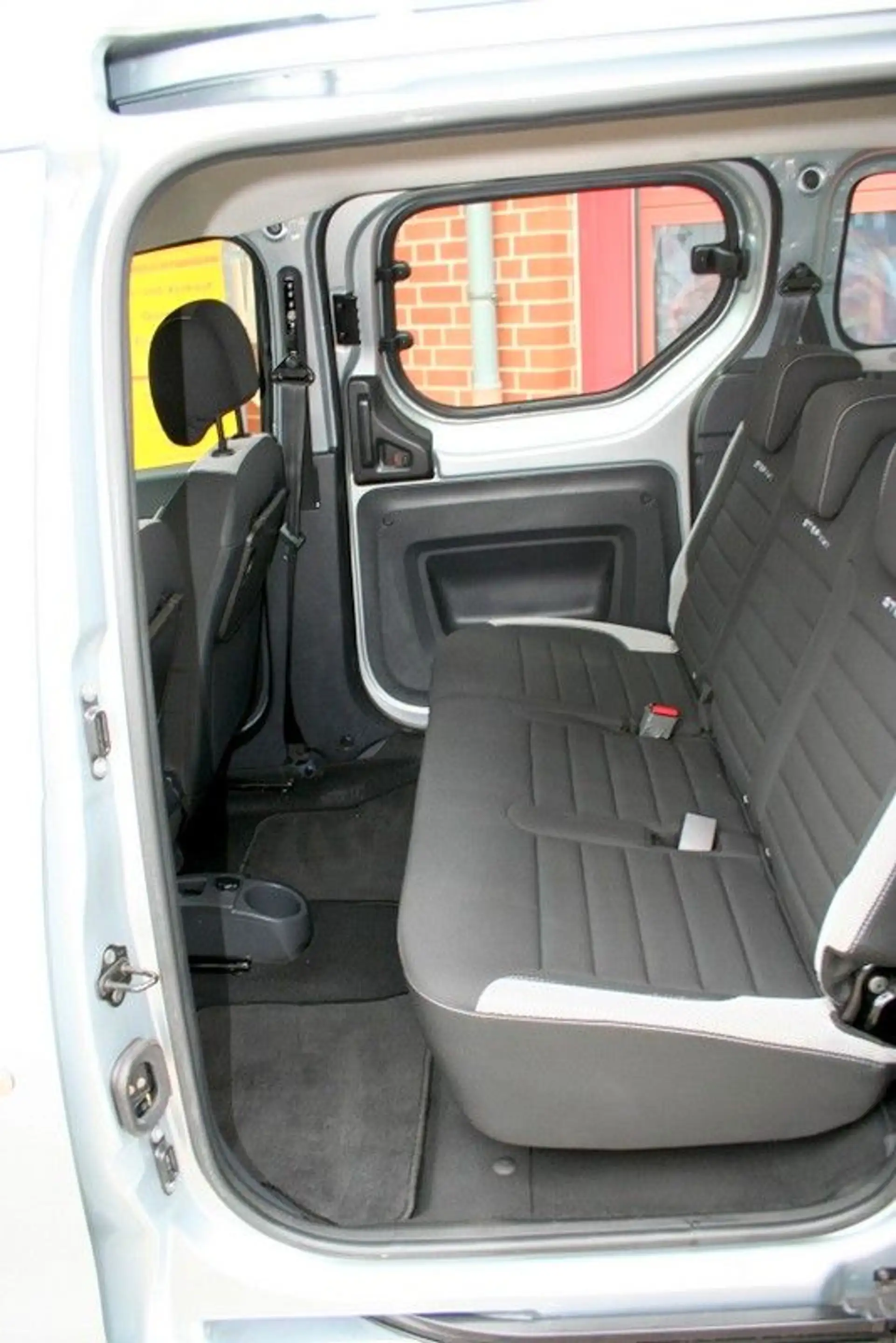 Dacia Dokker TCe 100 Stepway+1.Hd.+Navi+Sitzheizg.+AHK — photo 8