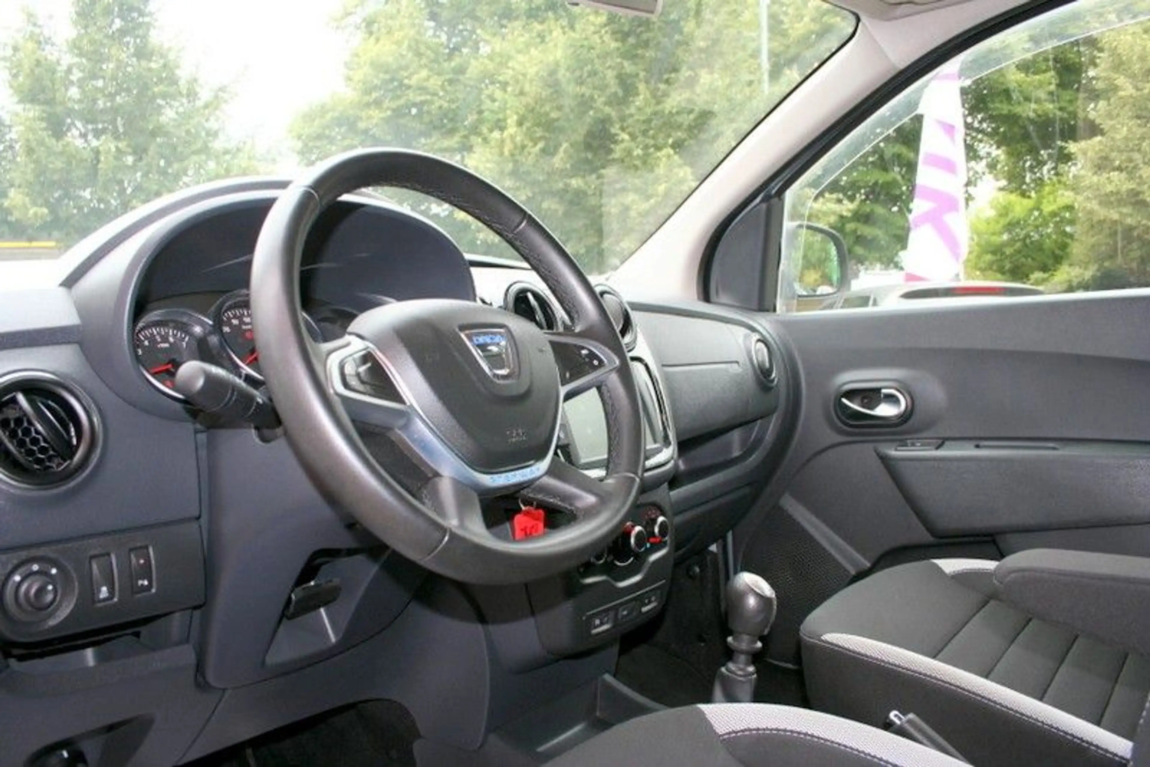 Dacia Dokker TCe 100 Stepway+1.Hd.+Navi+Sitzheizg.+AHK — photo 12