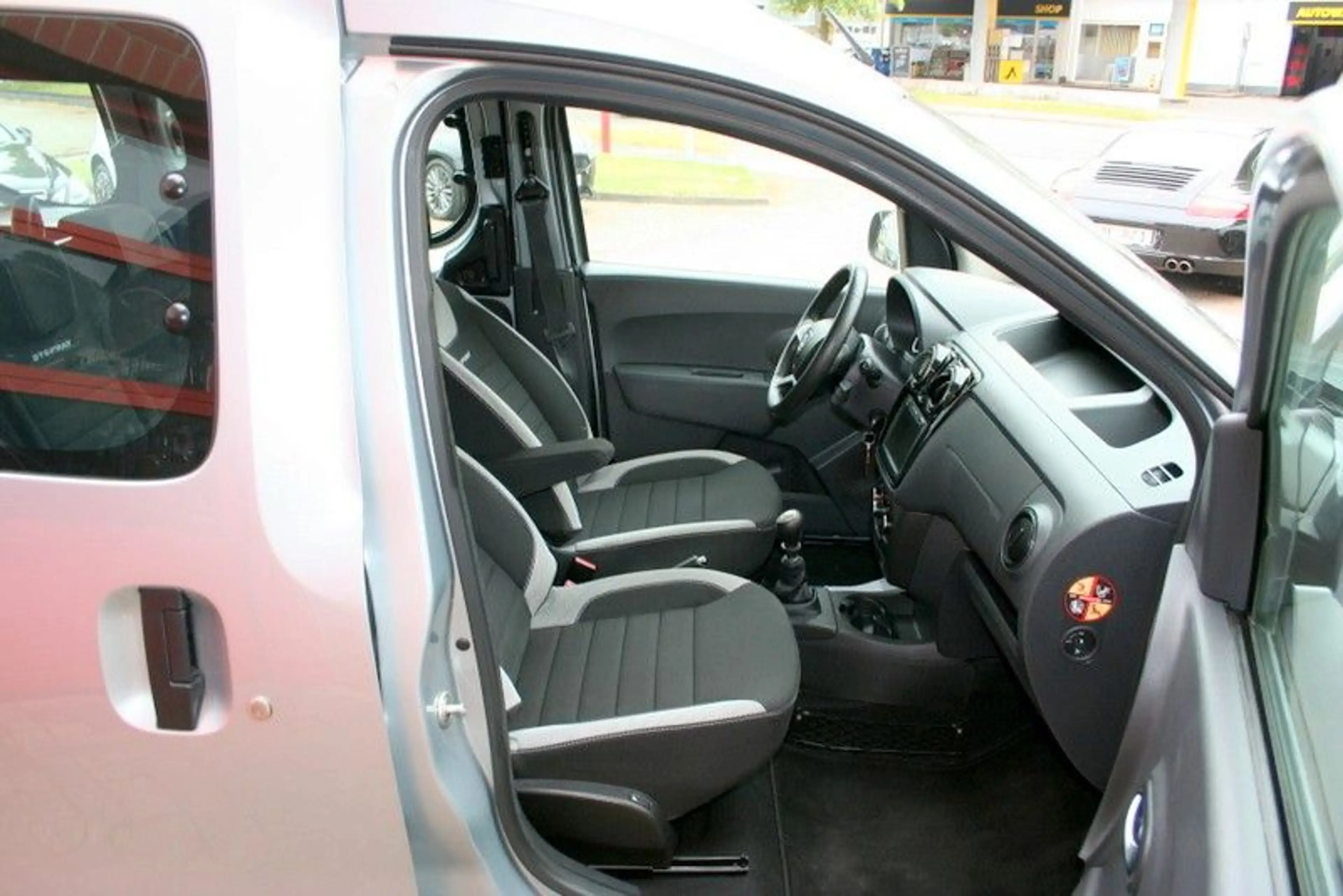 Dacia Dokker TCe 100 Stepway+1.Hd.+Navi+Sitzheizg.+AHK — photo 5