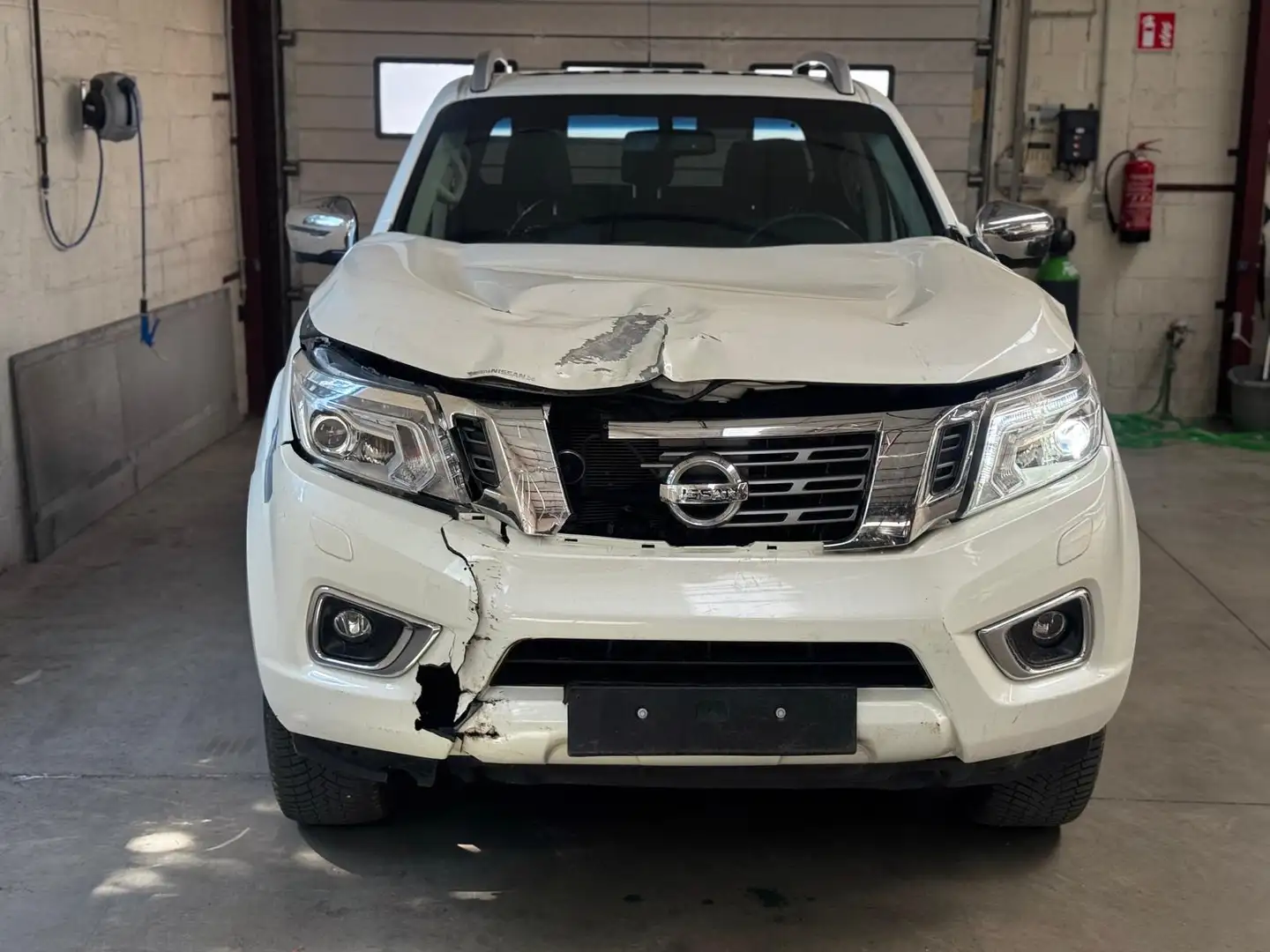 Nissan Navara 2.5 dCi 4x4 LE + Executive Pack - 1
