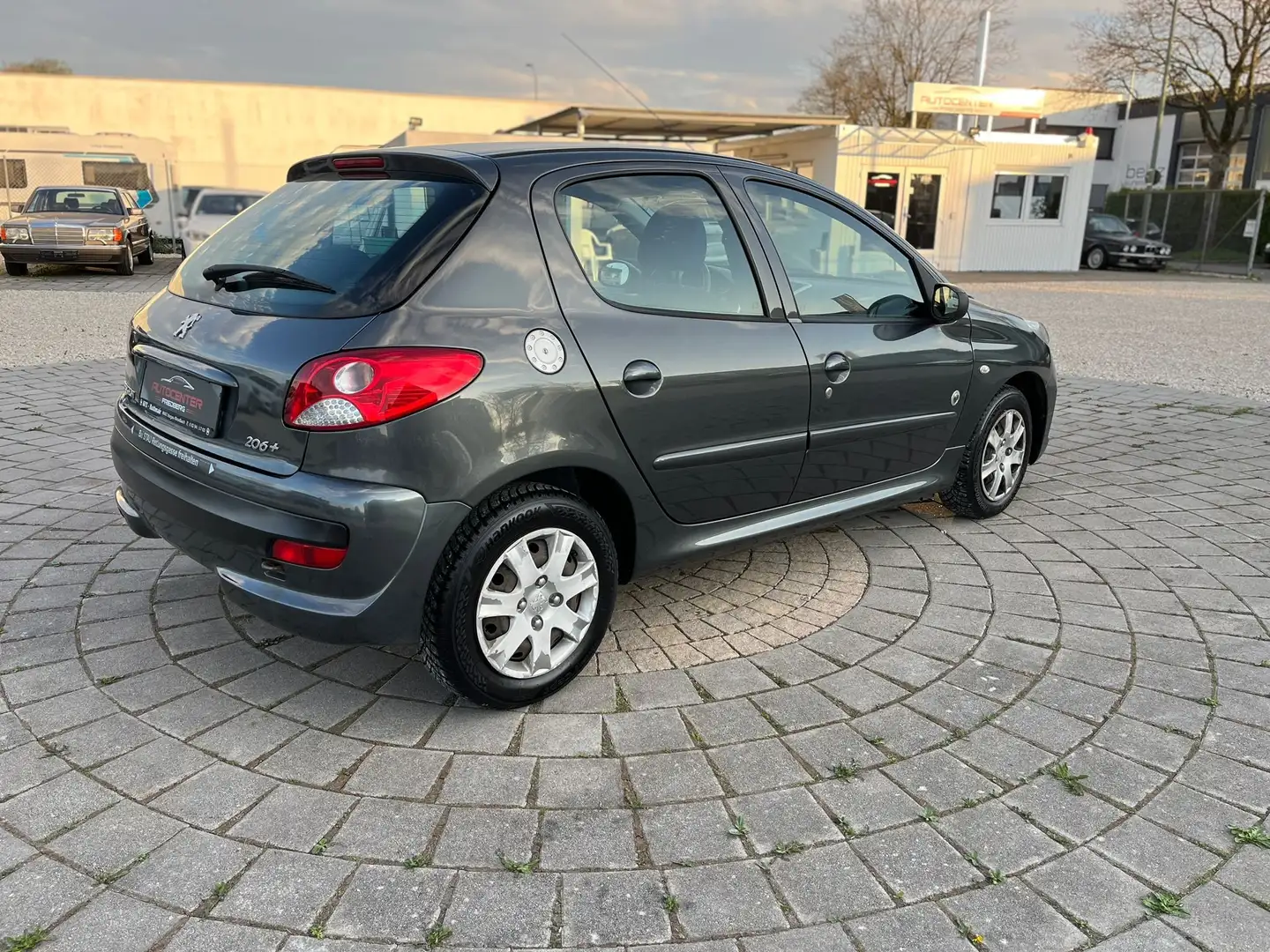 Peugeot 206 206+ 1.4 HDi 68ch FAP BLUE LION Génération Gris - 1