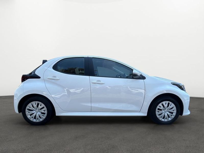 Toyota Yaris Hybrid 116 1.5 VVT-i Business Edition — photo 7