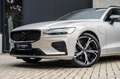 Volvo V60 2.0 T8 Recharge AWD Plus Dark HEICO Black 360c H&K Silber - thumbnail 4
