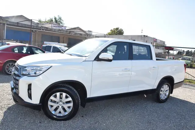 SsangYong Rexton SPORTS PICKUP XL 4X4 2.2TD prezzo chiavi in mano +p.p. - km reali!