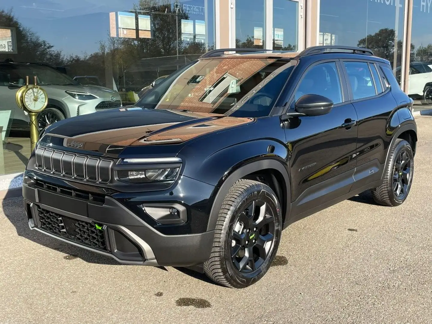 Jeep Avenger 1.2 Turbo 145 CV MHEV 4xe Upland Nero - 2