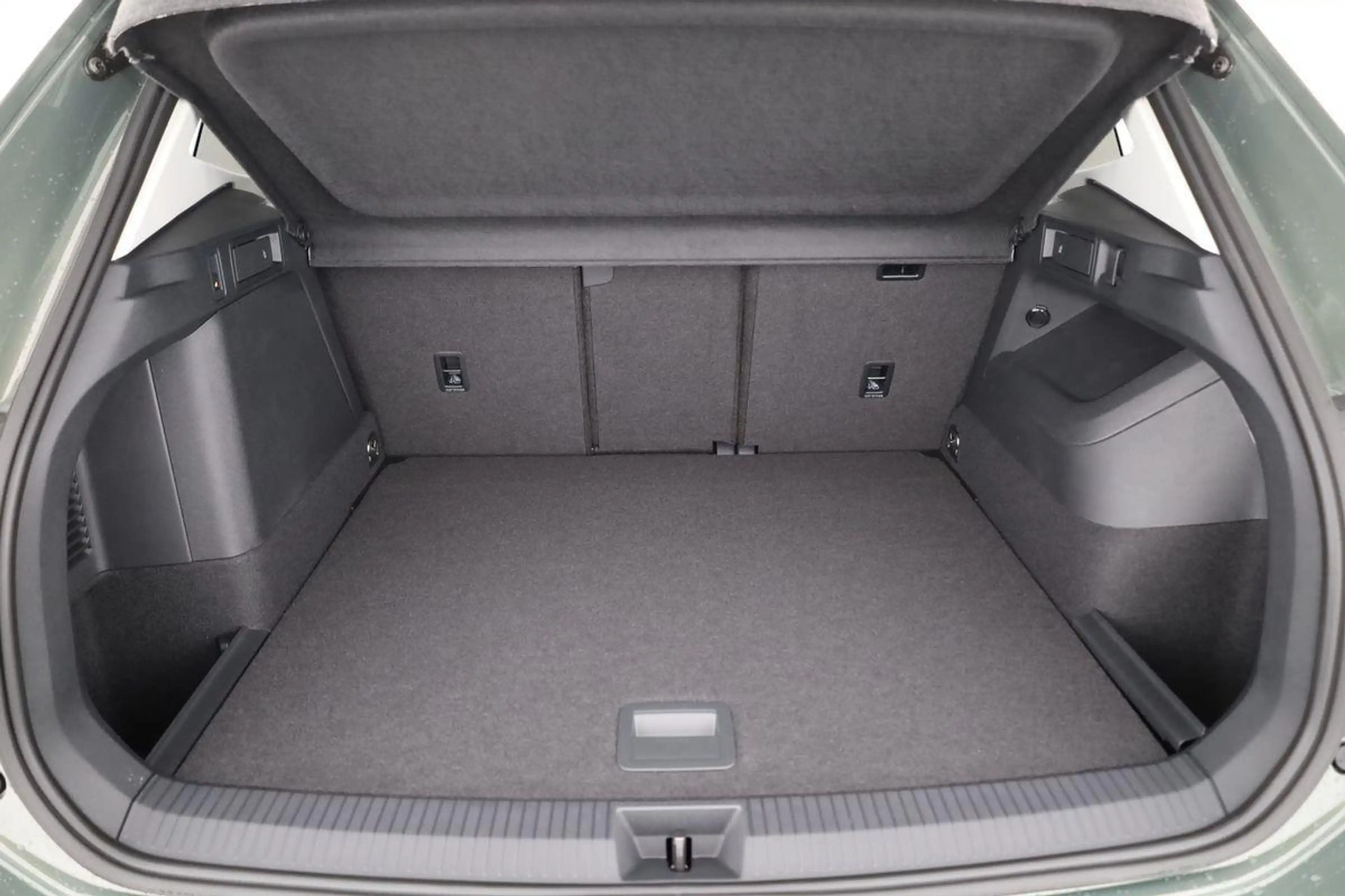 Volkswagen Tiguan 1.5 TSI eHybrid 150 kW Life DSG Life, AHK, Navi... — photo 11