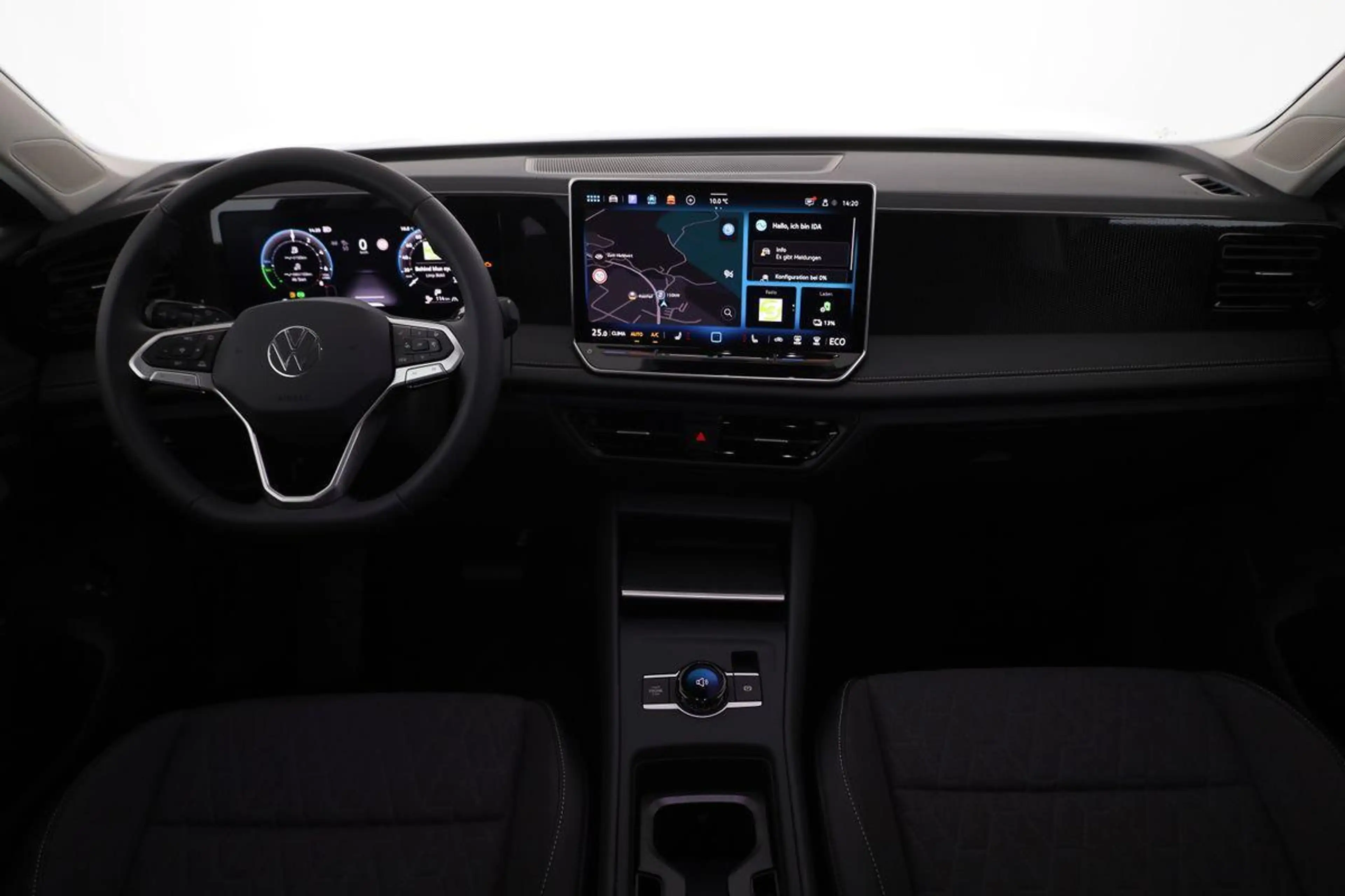 Volkswagen Tiguan 1.5 TSI eHybrid 150 kW Life DSG Life, AHK, Navi... — photo 4
