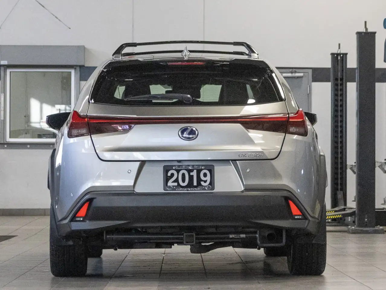 Lexus UX снимка Lexus UX
