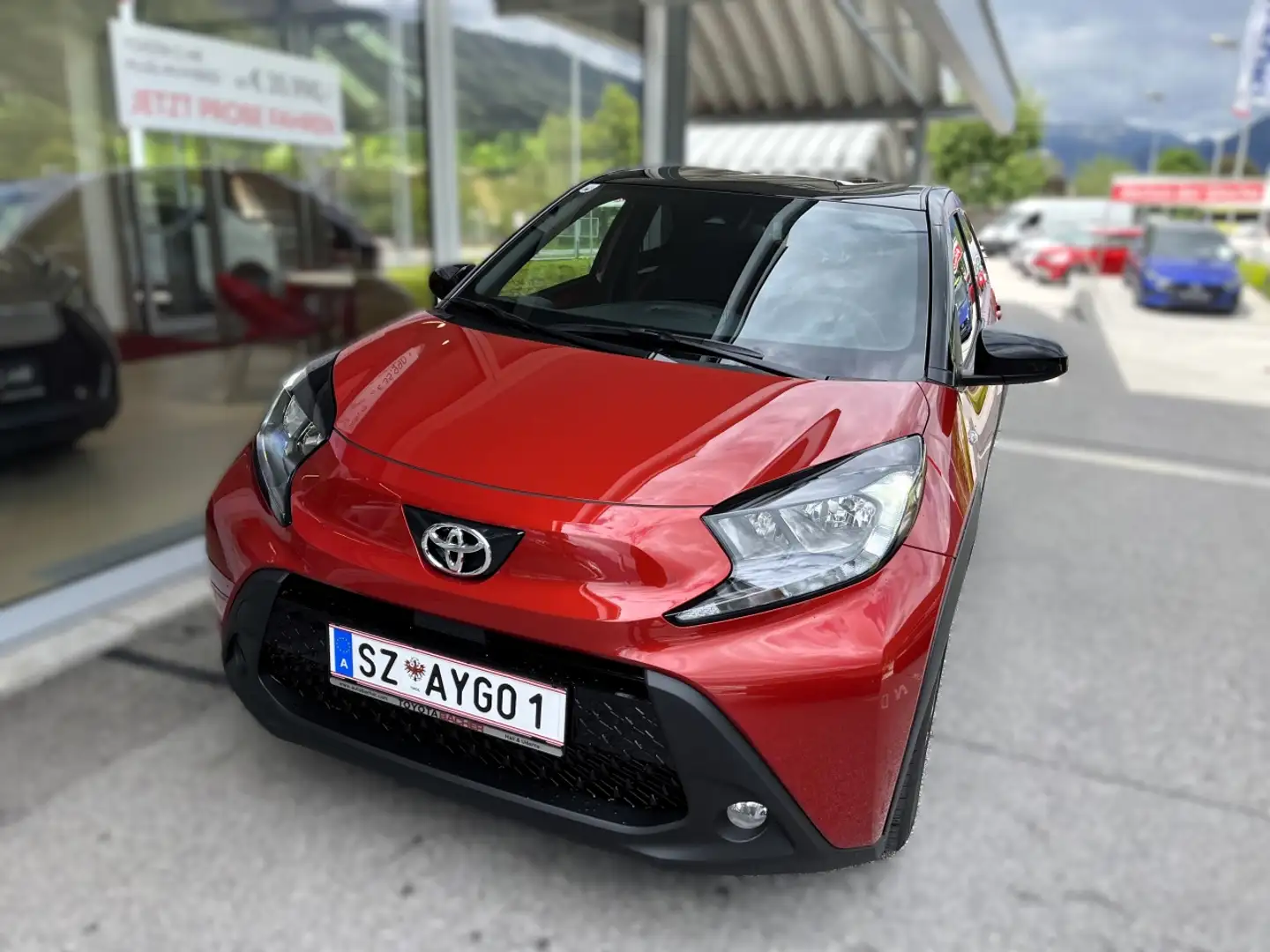 Toyota Aygo X 1,0 l Pulse Rot - 2