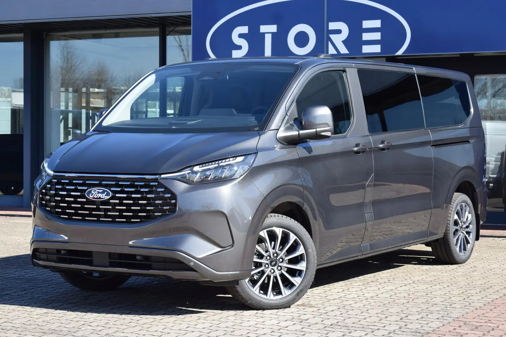 Ford Tourneo Custom L2H1 Titan X PHEV Vollausstatt 0% Zinsen Gris - 2