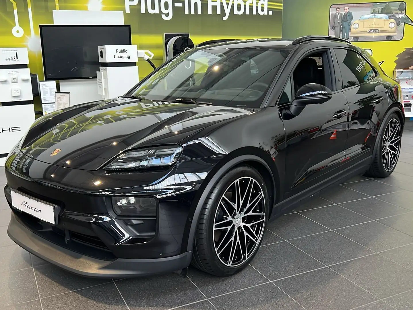 Porsche Macan EV 4 BOSE/GANCIO/MATRIX/TETTO/SOSP. PNEUM./CHRONO Negro - 1