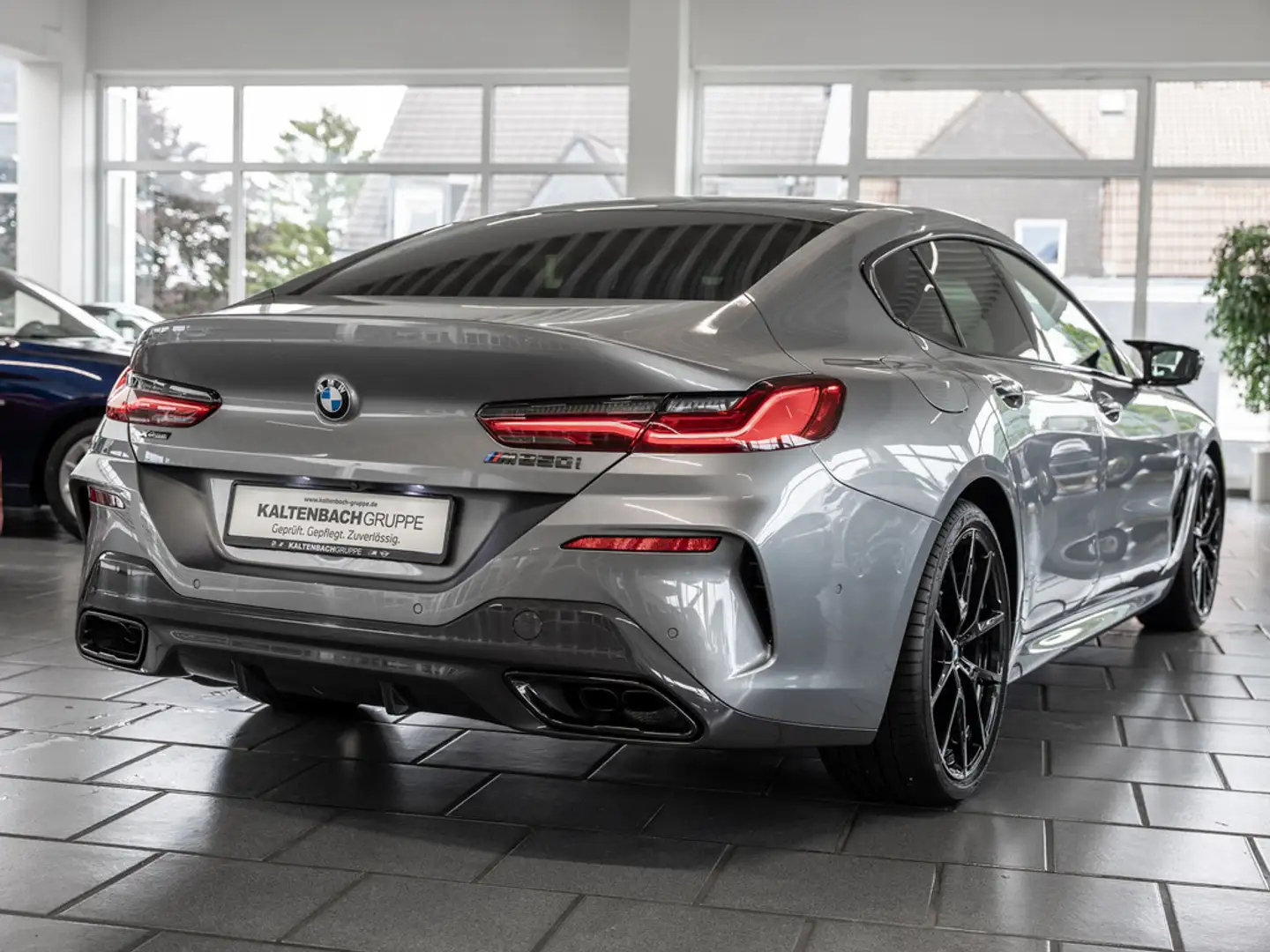 BMW 850 i Gran Coupe xDrive FACEL. LED 360° HUD PANO Gris - 2