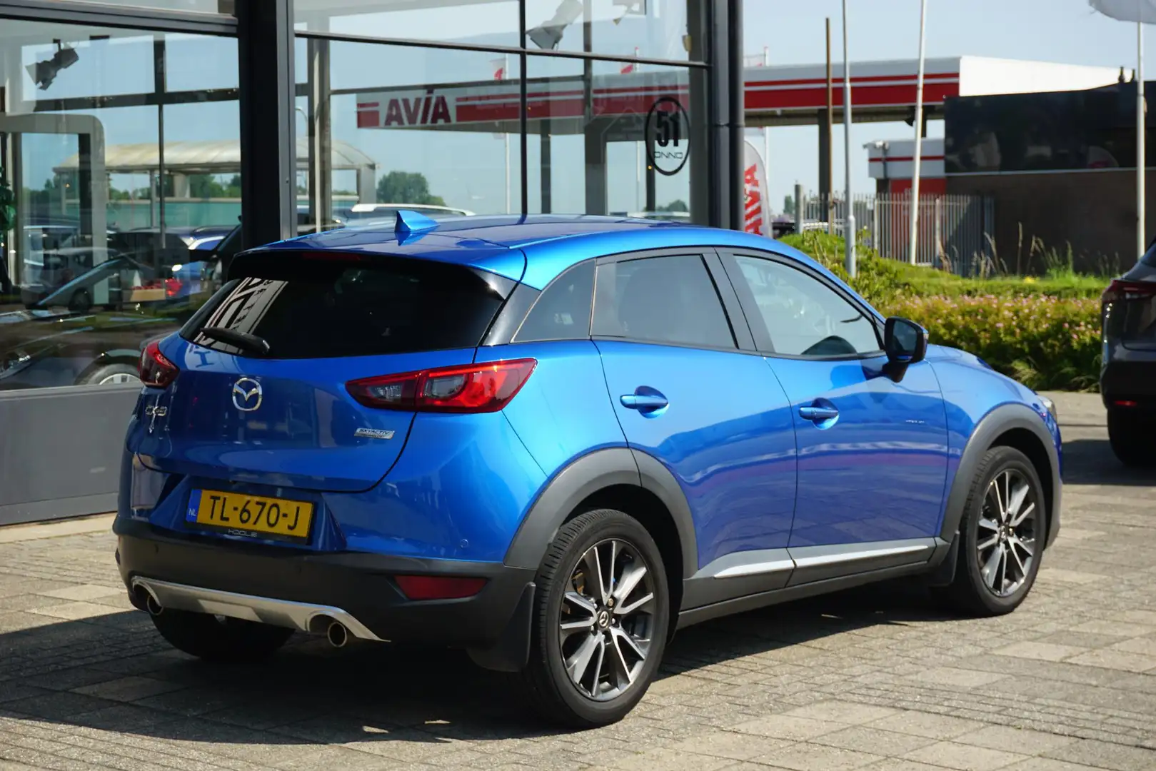 Mazda CX-3 2.0 SkyActiv-G 120 GT-M Blauw - 2