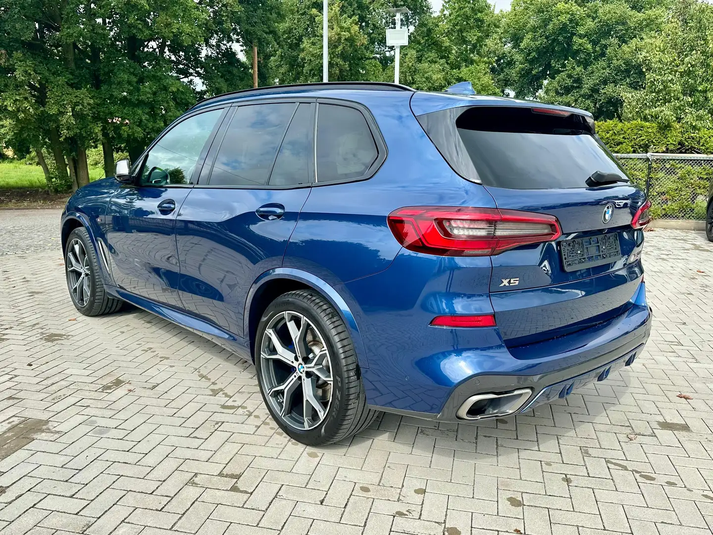 BMW X5 M X5 M50 d *Pano*AHK*SHZ+SB*360°Kamera Bleu - 2