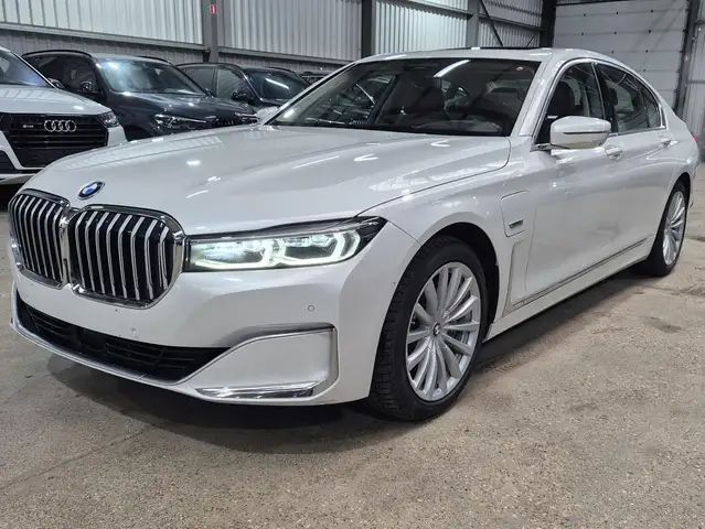 BMW 745 745eA PHEV OPF (EU6AP)