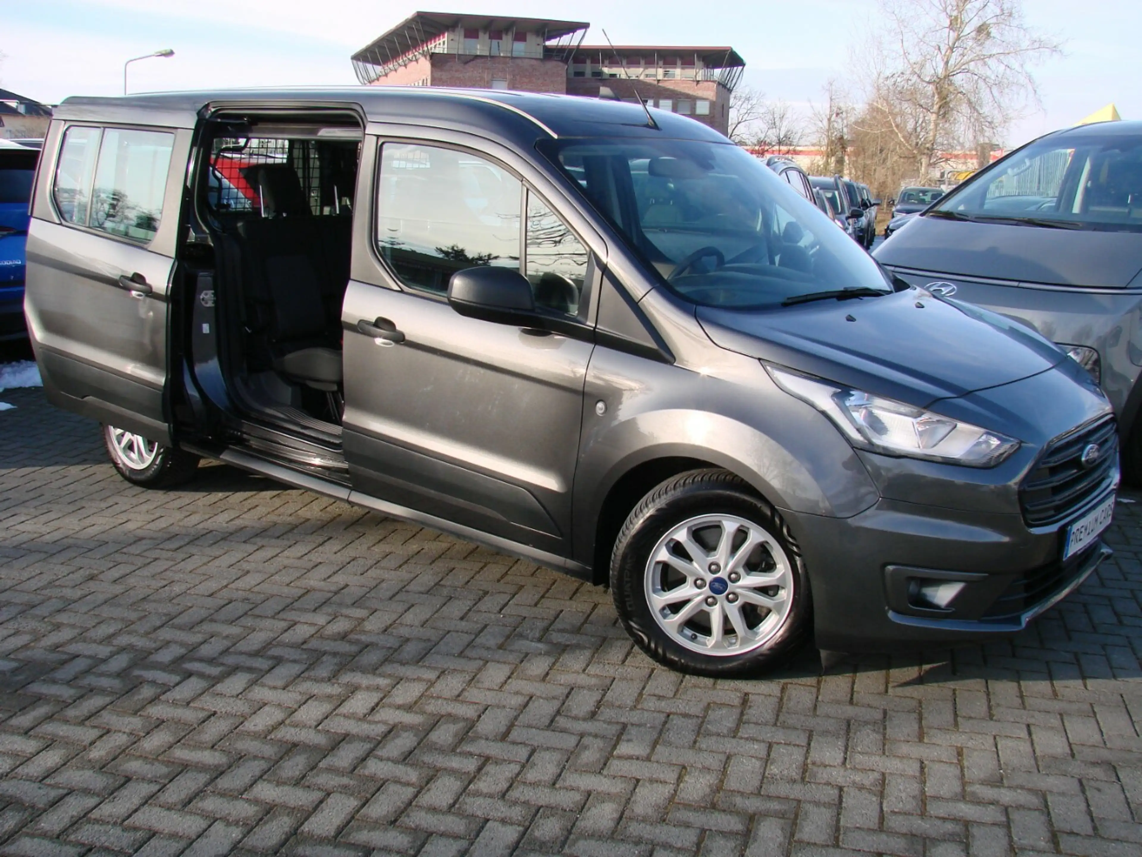 Ford Transit Connect 1.5L-TDCi Kombi Trend L2 AHK Erhöhte Nutzlast Kame — photo 7