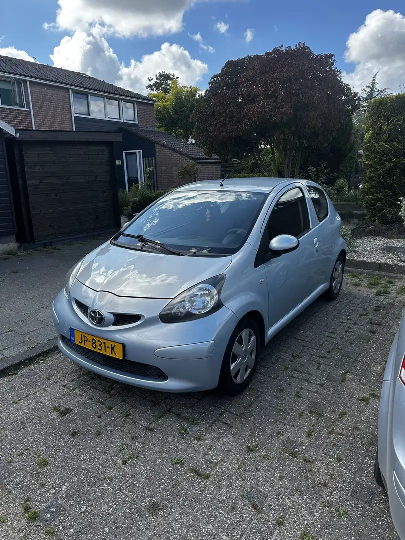 Toyota Aygo 1.0-12V Comfort Nav. Groen - 2