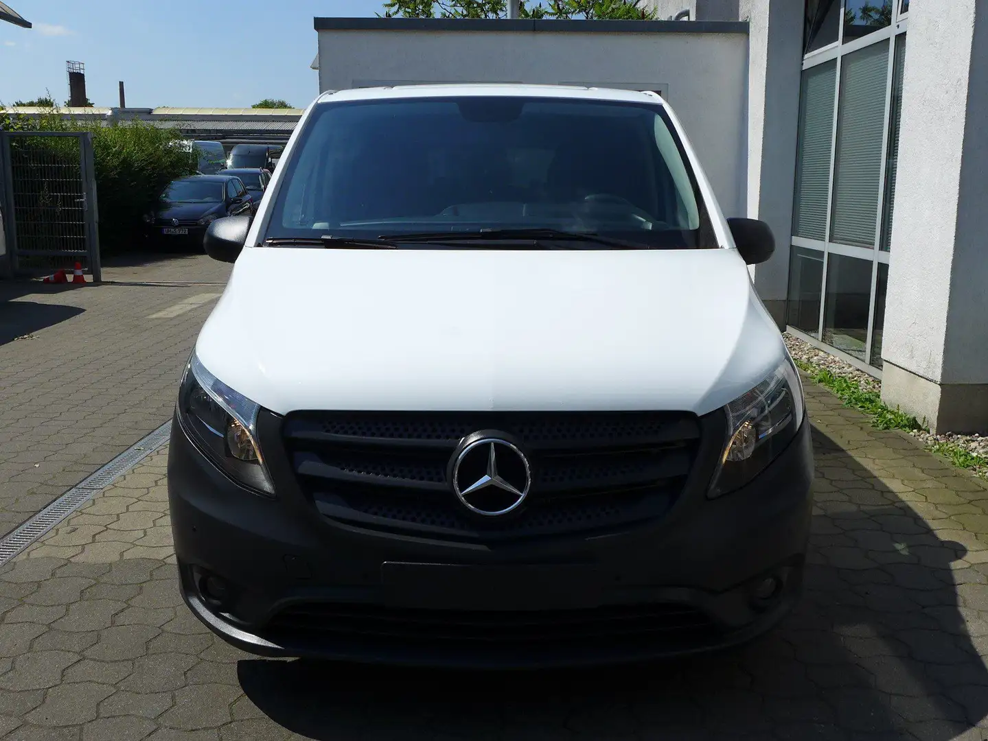 Mercedes-Benz Vito 114 CDI lang Mixto Autom Klima AHK 5Sitze Weiß - 2